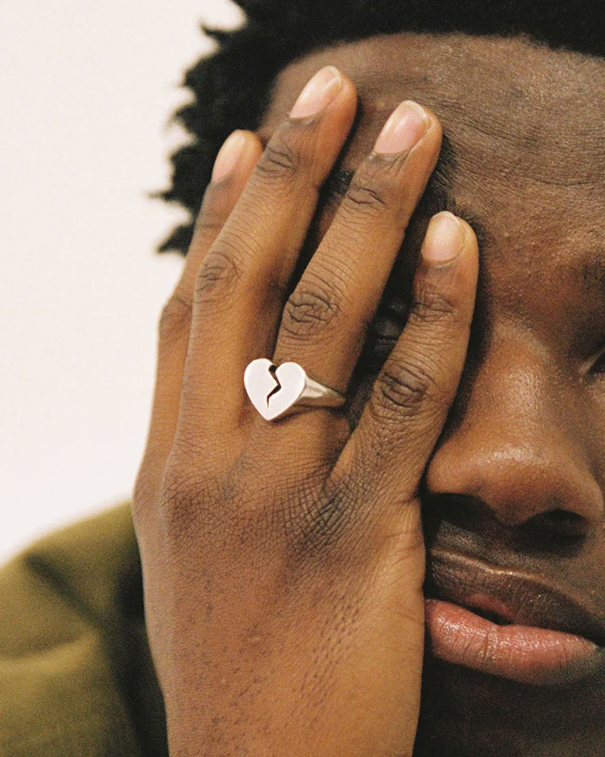 Jewelry TwoJeys Broken Heart Unisex Ring - 101301001