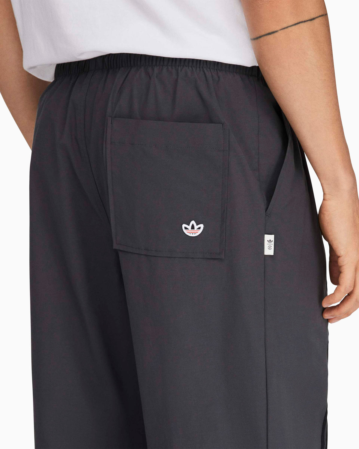 Pants adidas Originals x CLOT Relaxed Unisex Sweatpants - KG4269