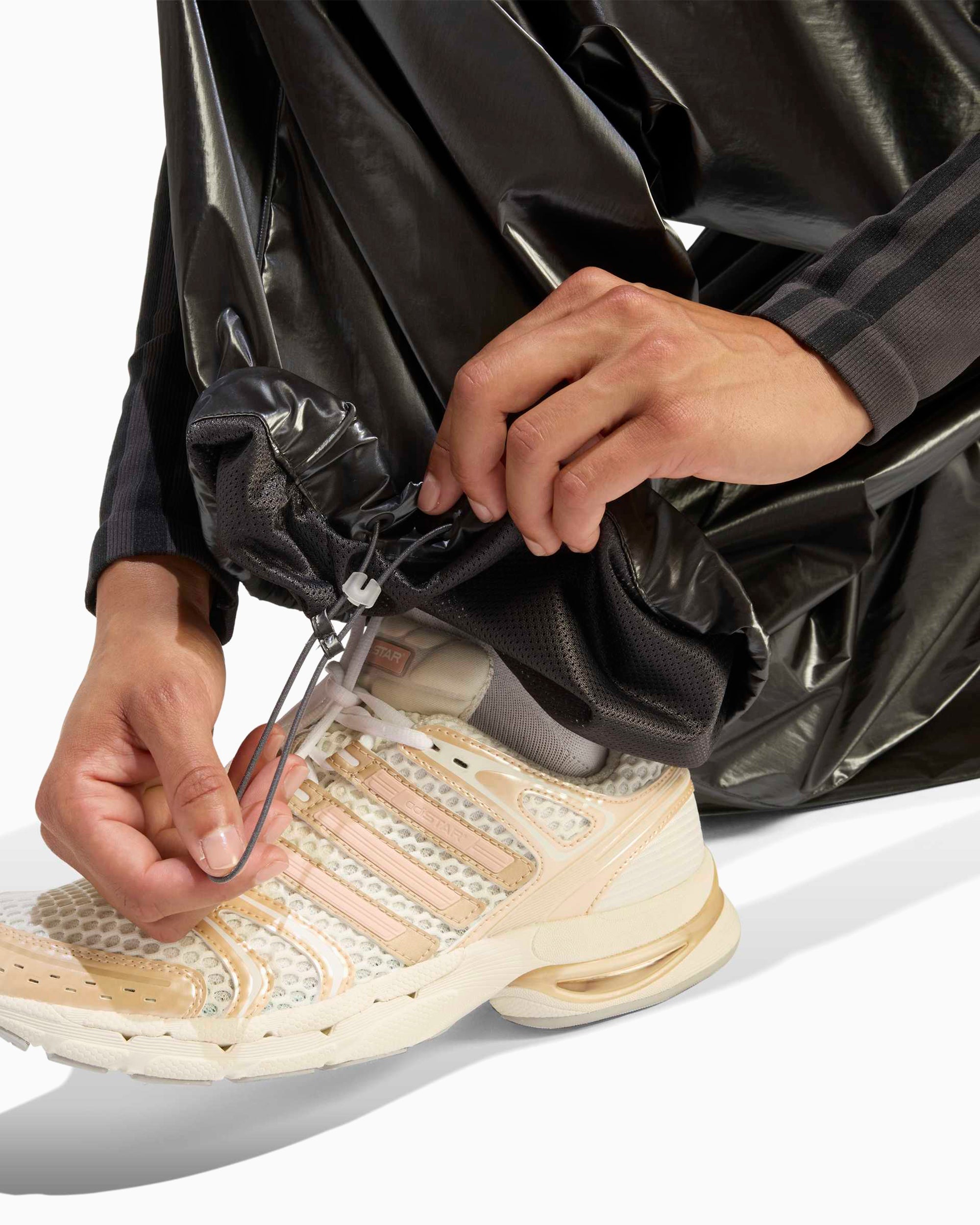 Pants adidas Performance F50 Relaxed Women's Track Pants - KE0301