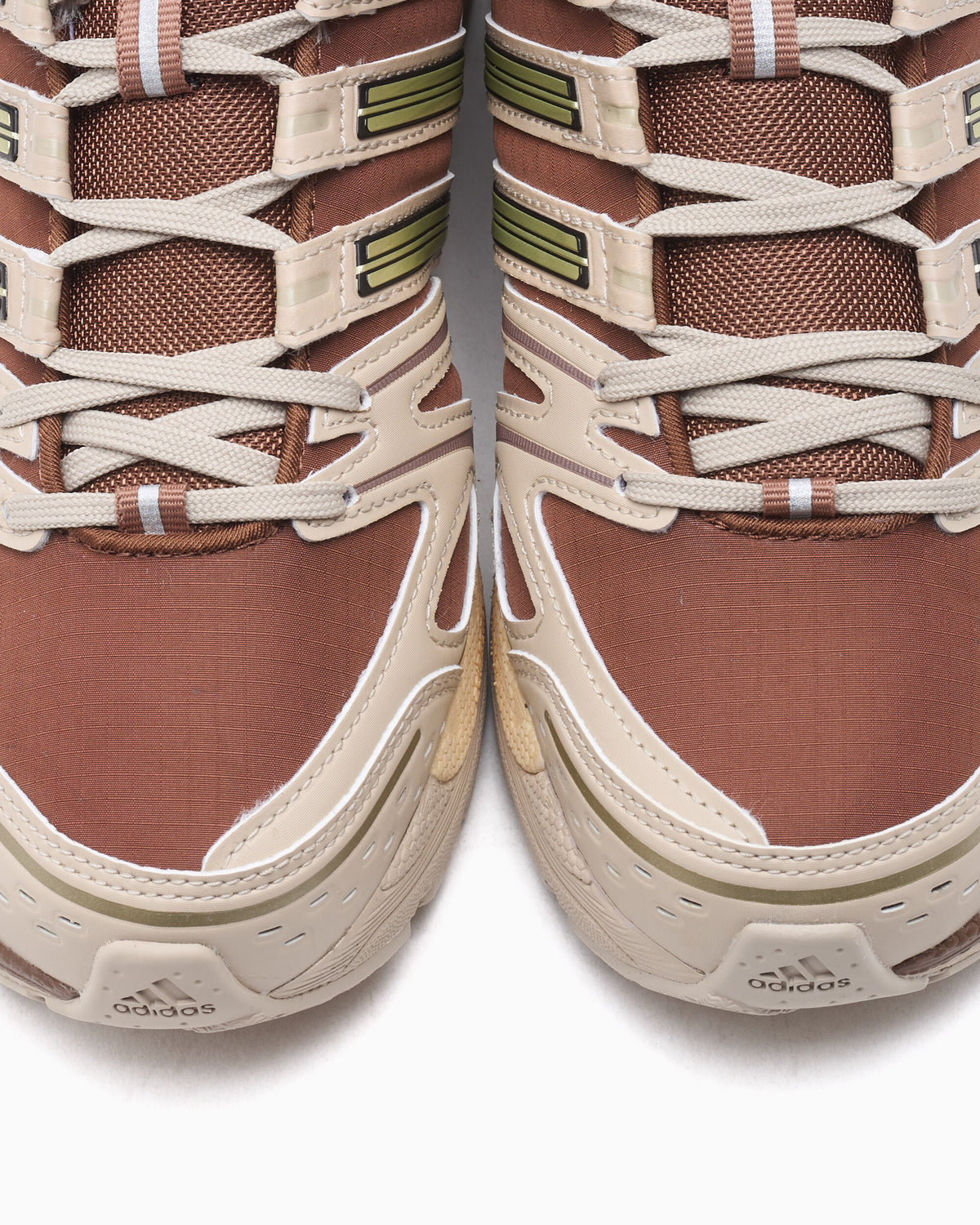 Sneakers adidas Originals Adistar Control 5 - KJ2730