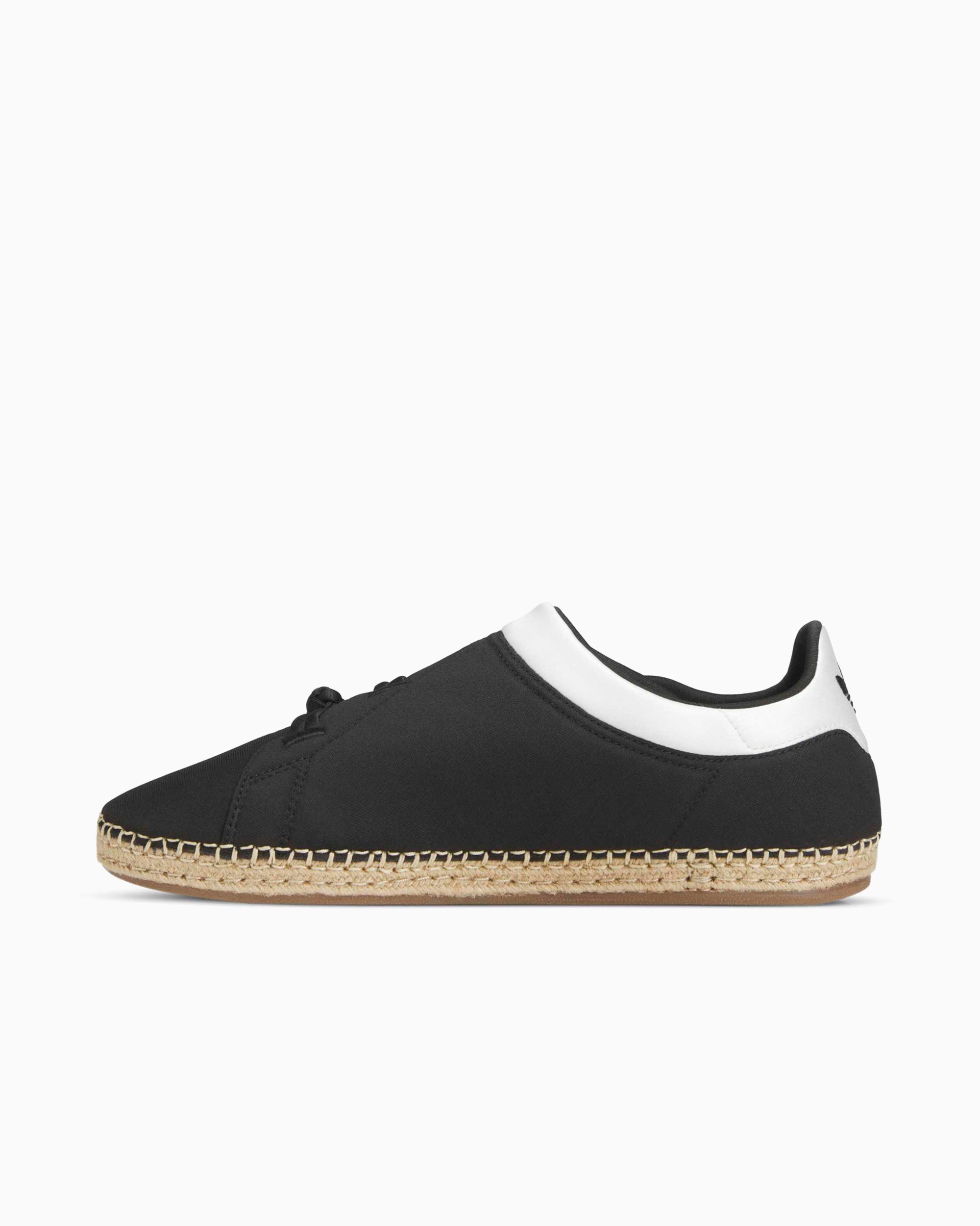 Sneakers adidas Originals x CLOT Qi Flow - JQ4053