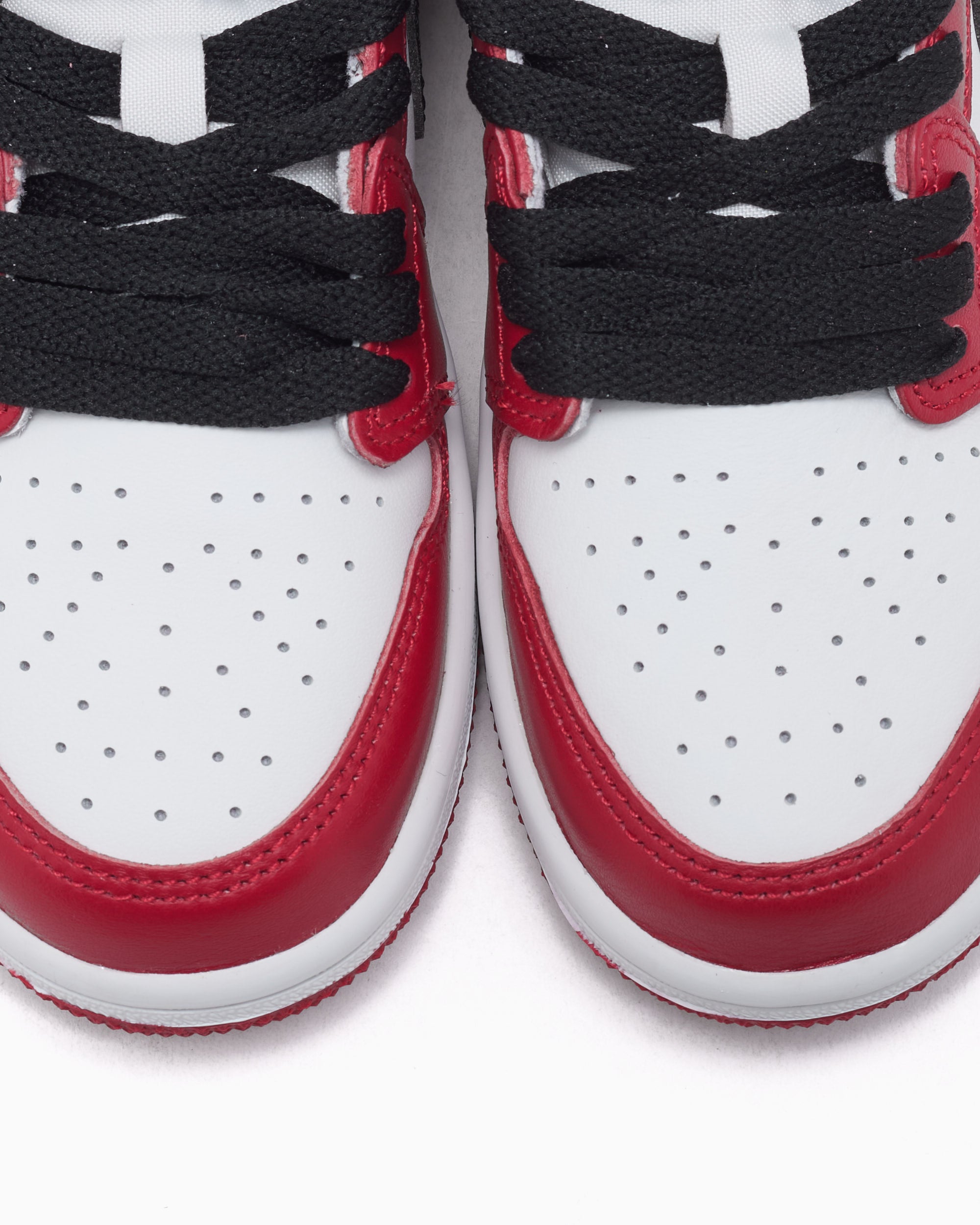 Air Jordan 1 Retro Low OG 