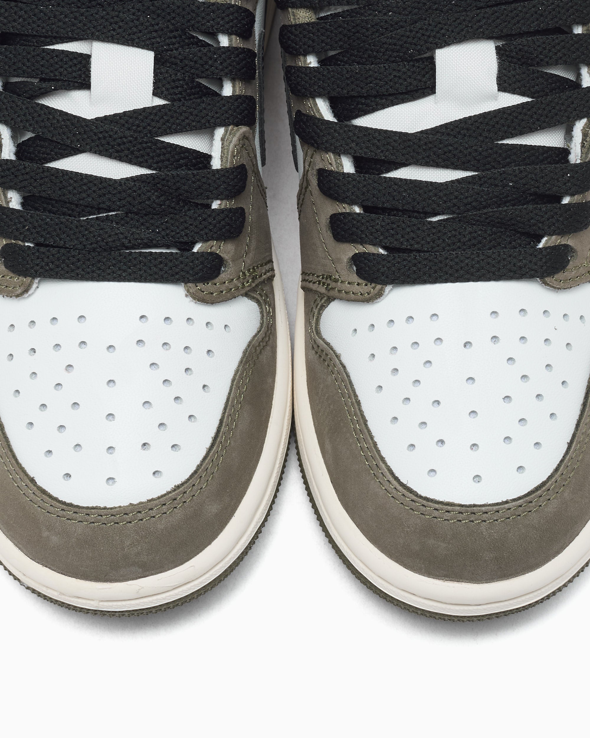 Air Jordan 1 Retro Low OG 
