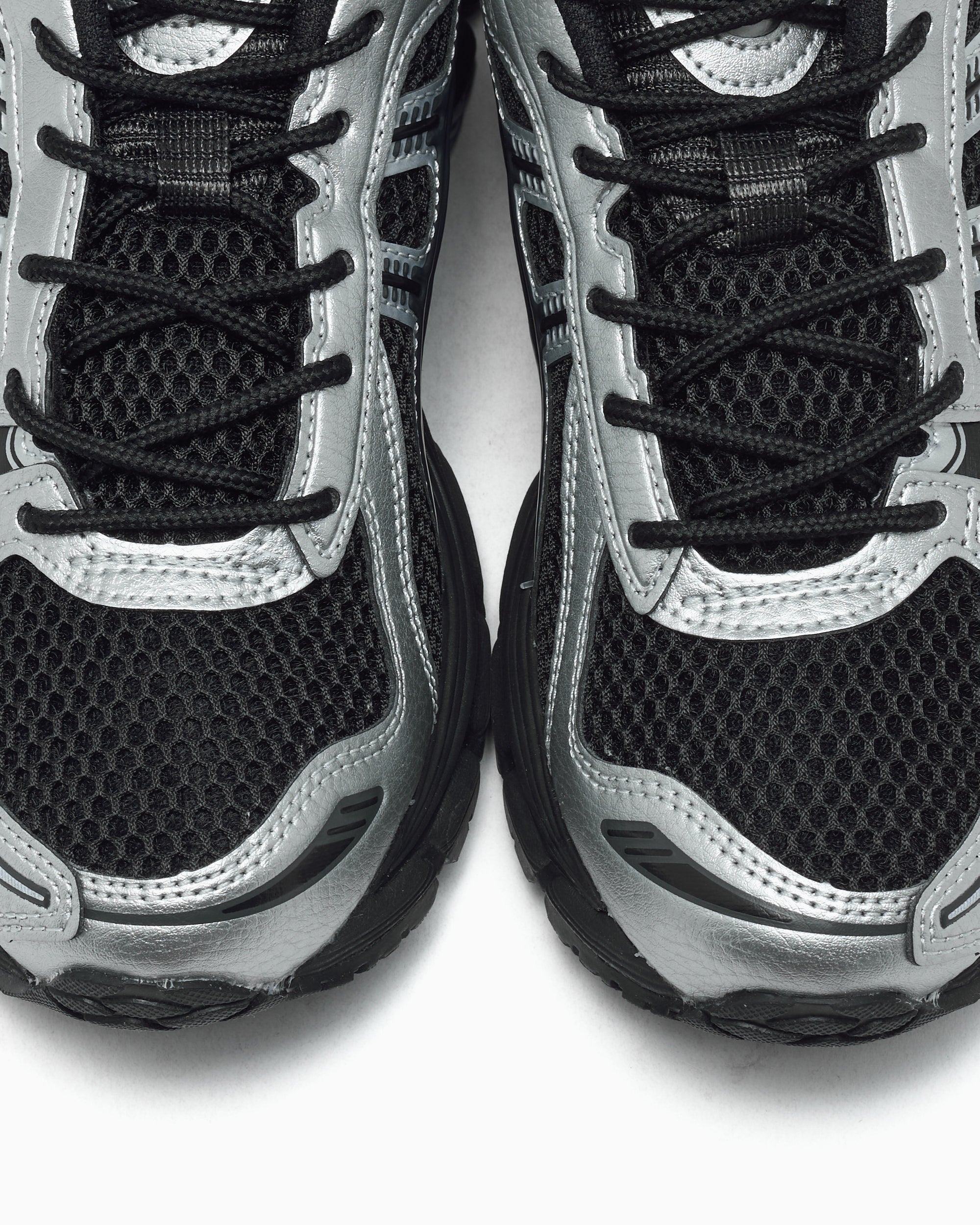 Sneakers ASICS Gel-Kayano 12.1 - 1203A759-001