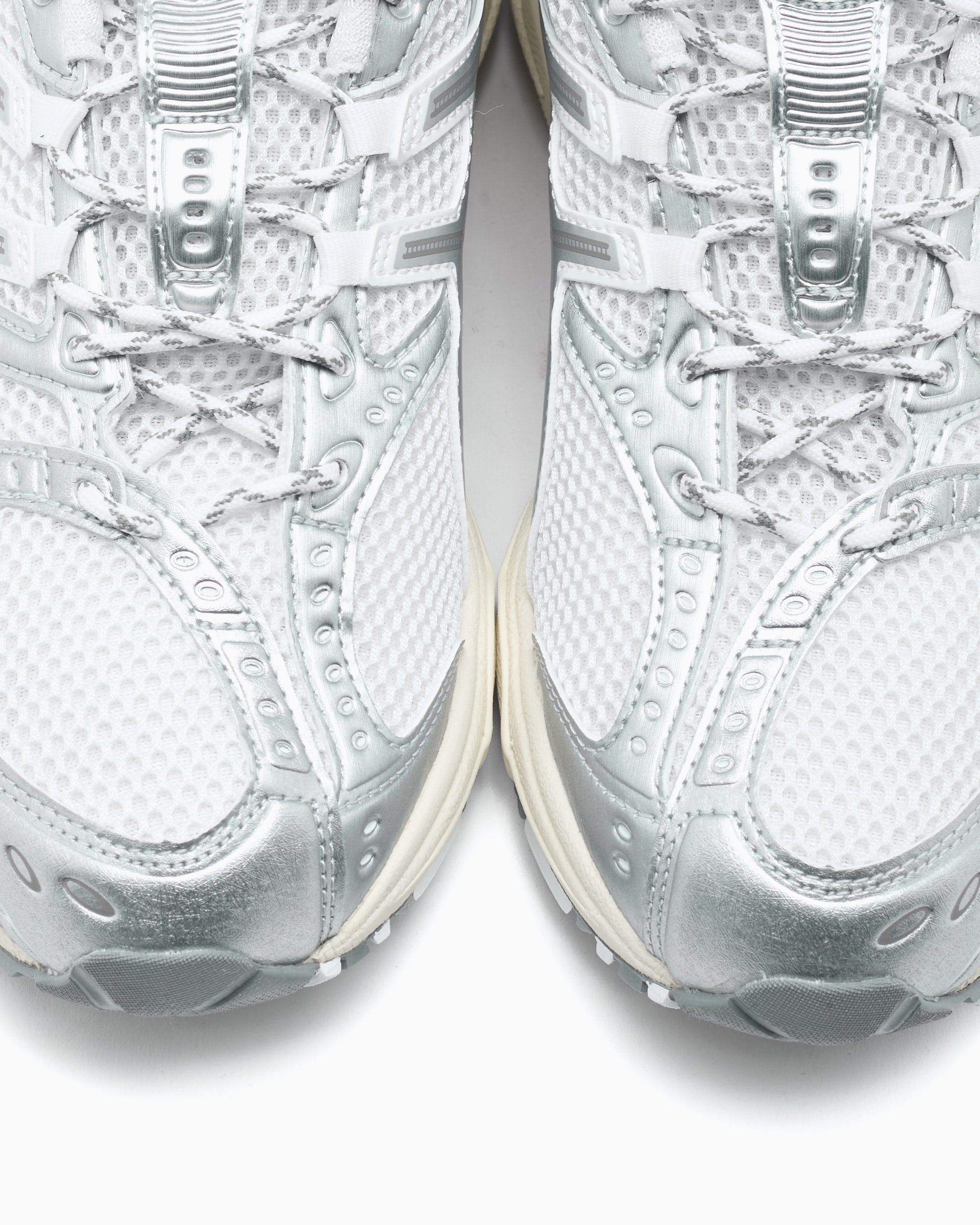 Sneakers ASICS Gel-Nimbus 10.1 - 1203A761-102