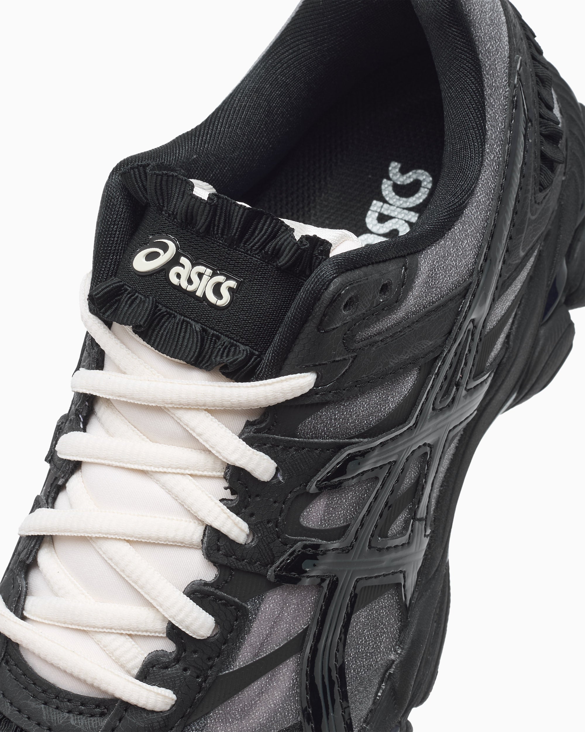 Sneakers ASICS x Griff Gel-Cumulus 16 - 1203B038-001