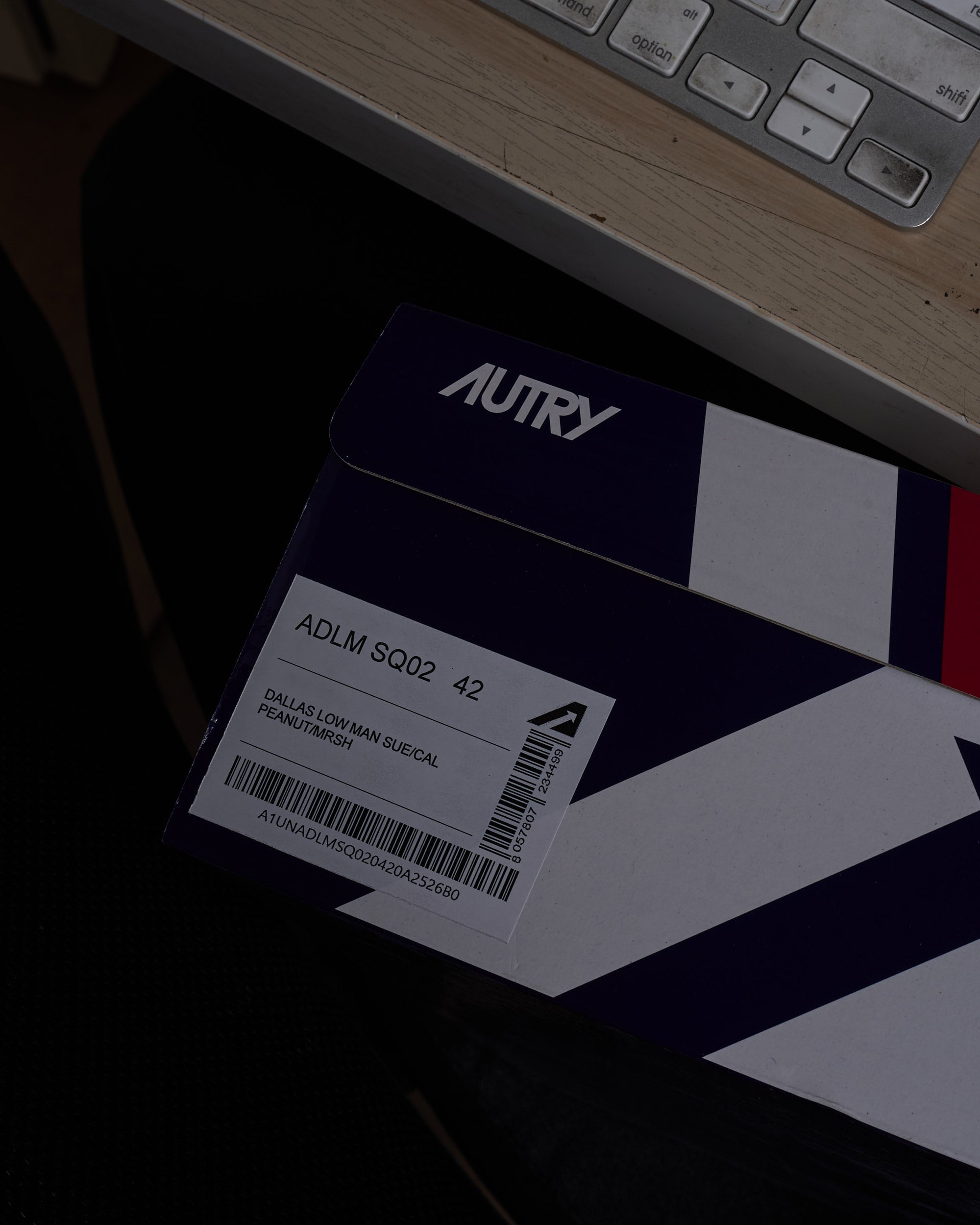 Sneakers Autry Dallas Low - ADLMSQ02