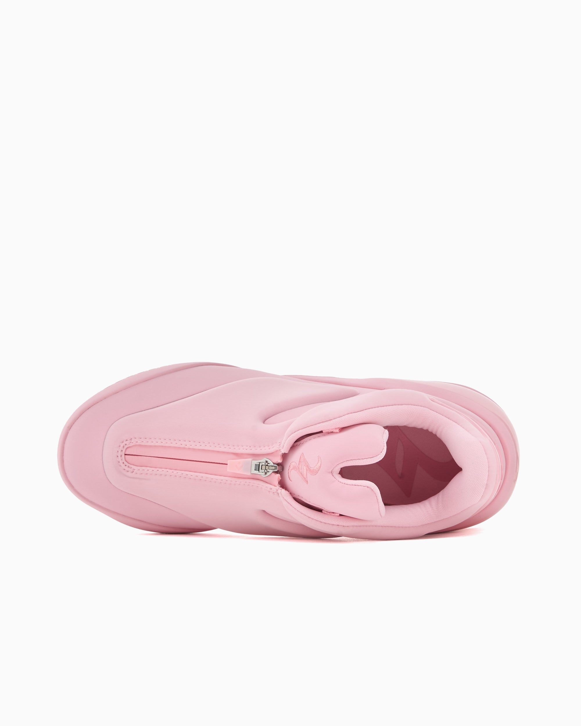 Converse Shai 001 