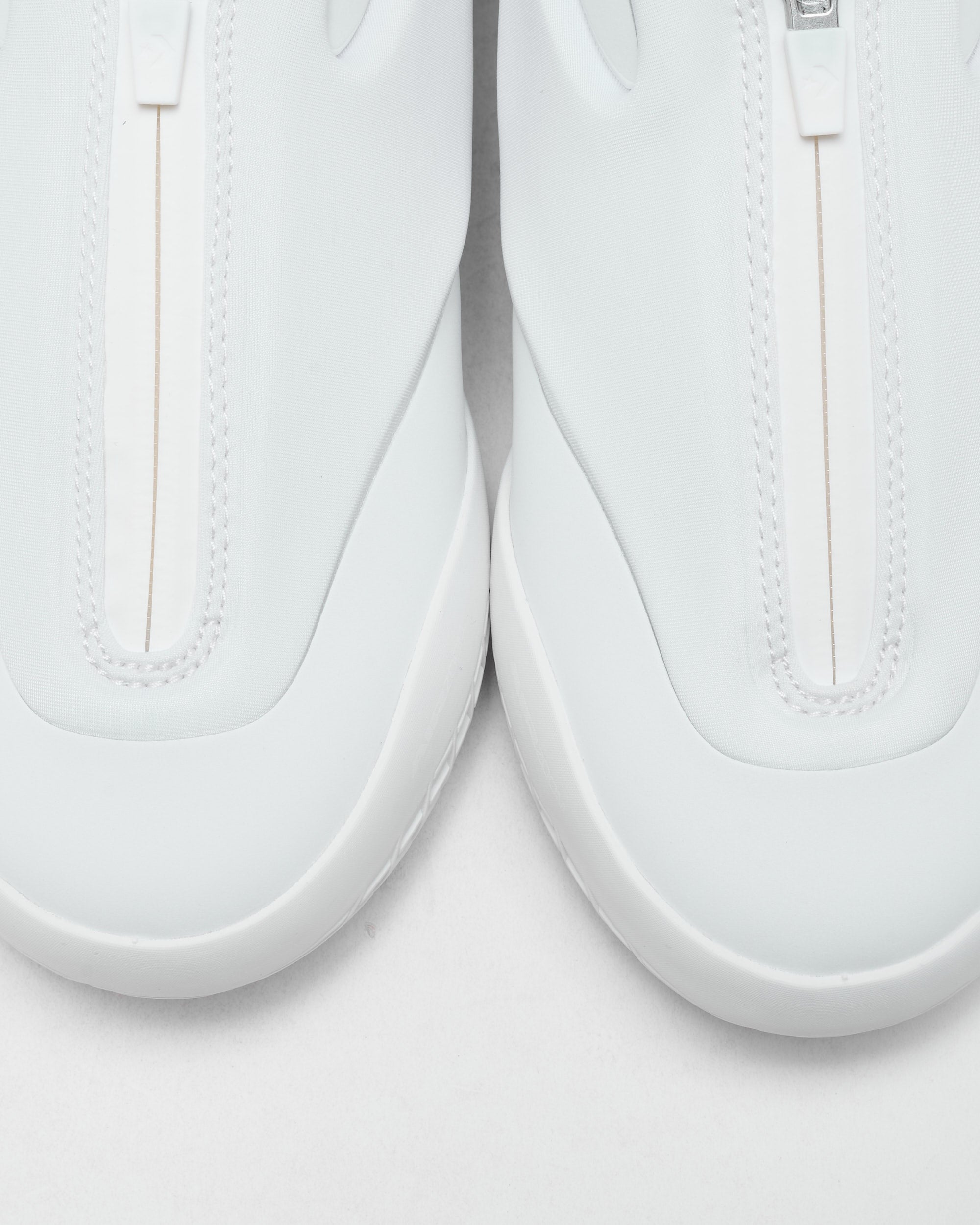 Converse Shai 001 