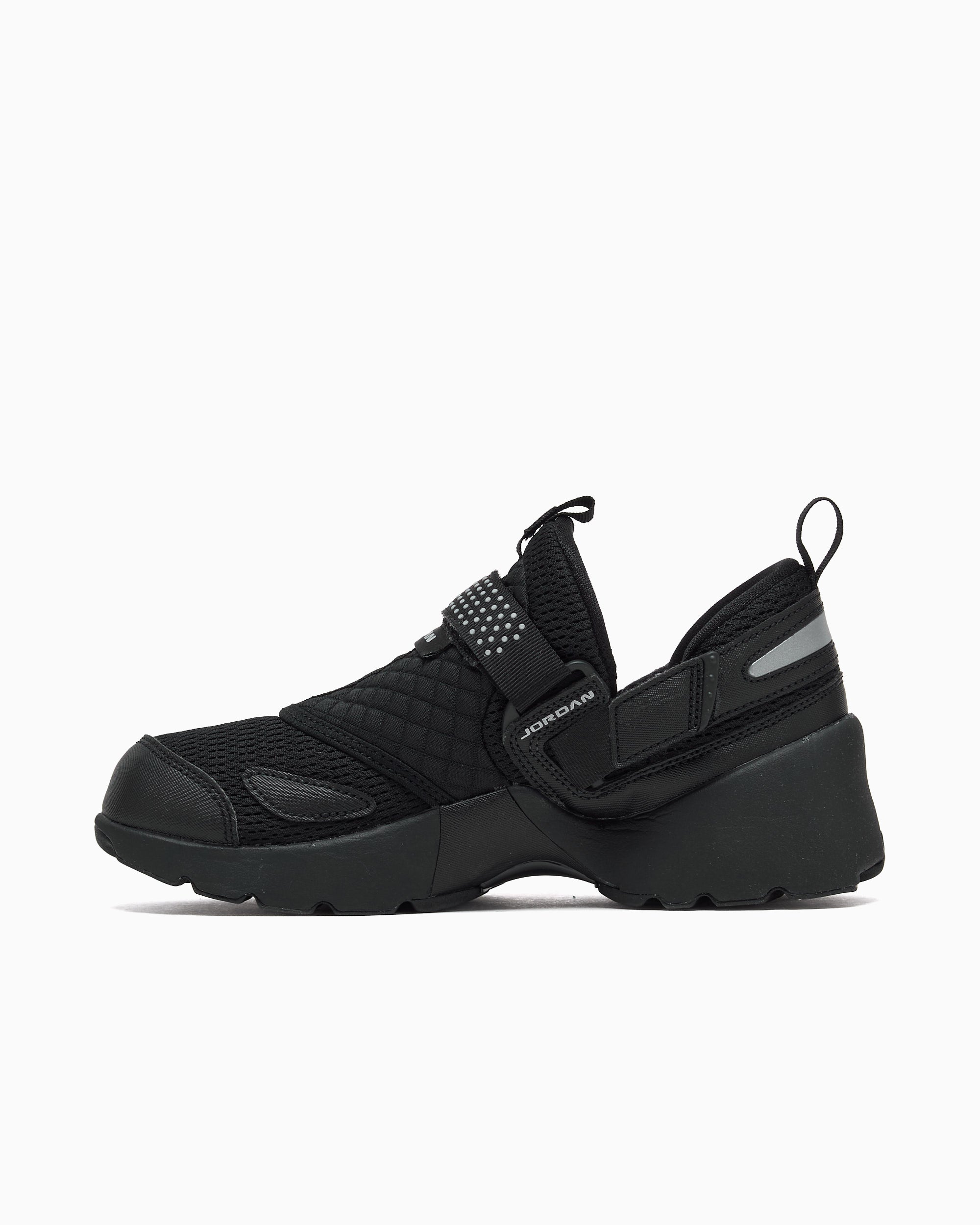 Sneakers Jordan Women's Trunner LX - HQ2164-001