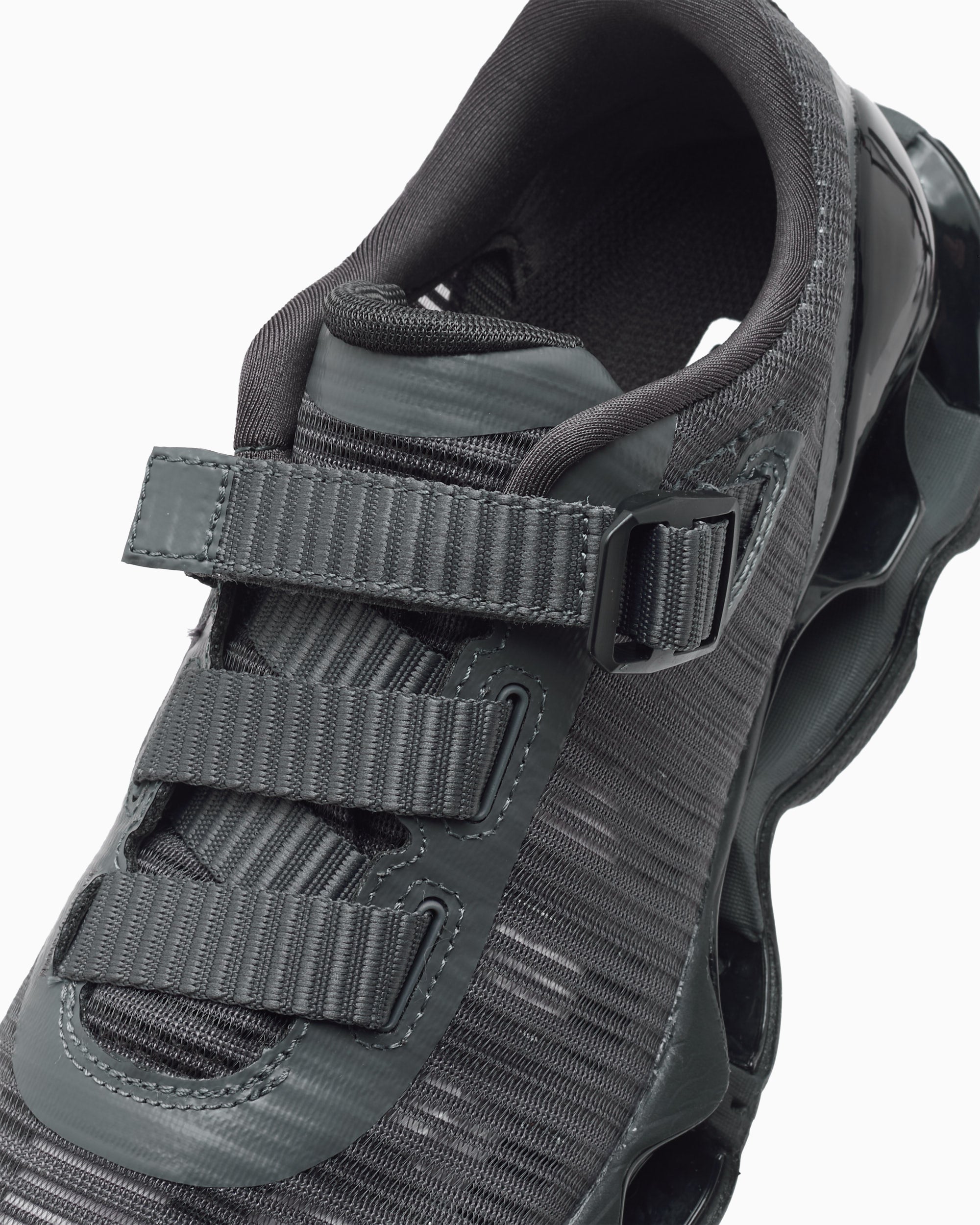 Sneakers Mizuno Wave Prophecy Strap 2 - D1GA2603-01