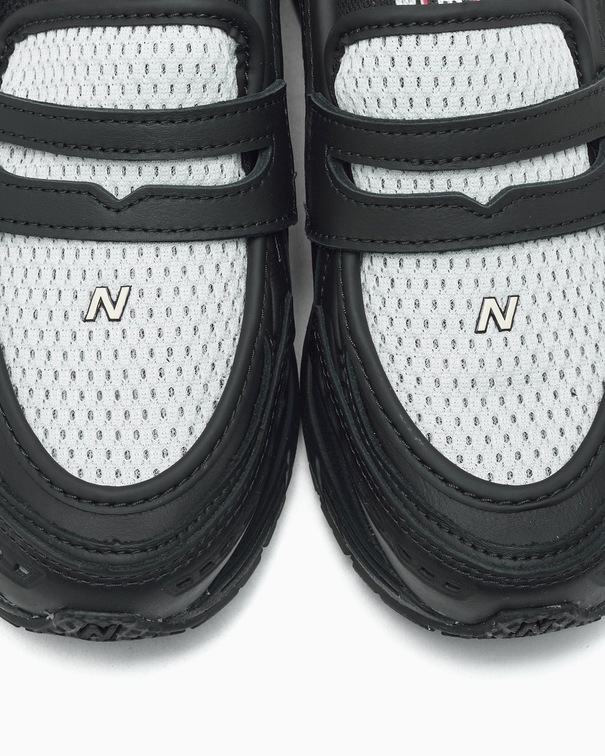 Sneakers New Balance U1906L 8G9 - U19068G9