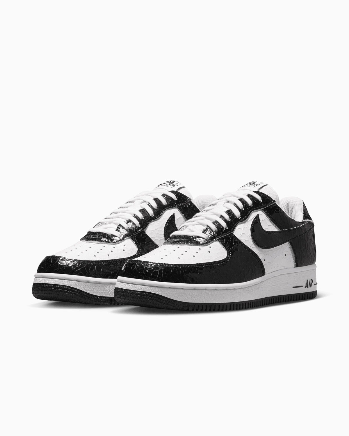 Sneakers Nike Air Force 1 '01 Cracked Patent Leather "Black" - JA0248-001