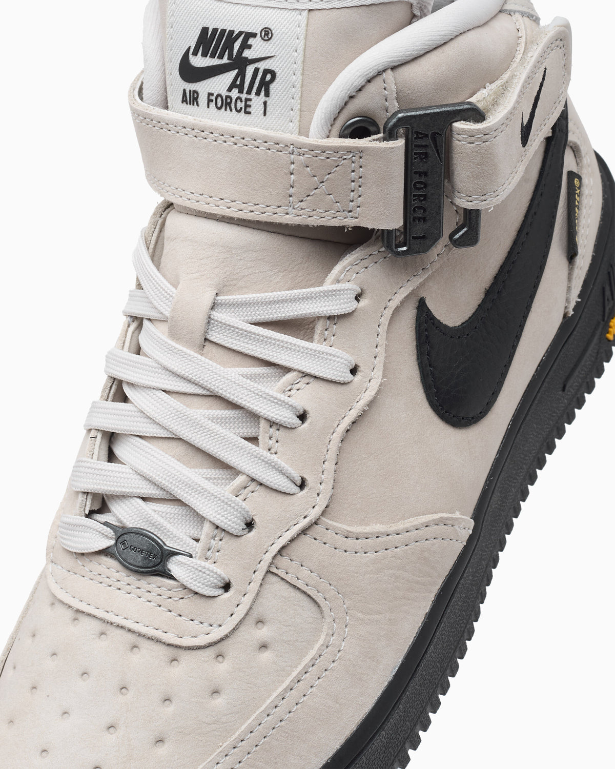 Sneakers Nike Air Force 1 Mid '07 Vibram Gore-Tex® - IO1875-100