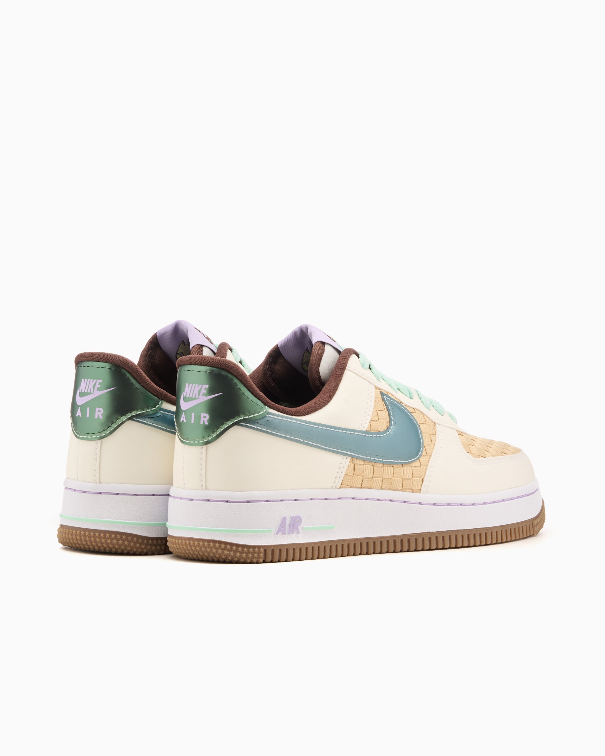 Nike Air Force 1 Retro Low 