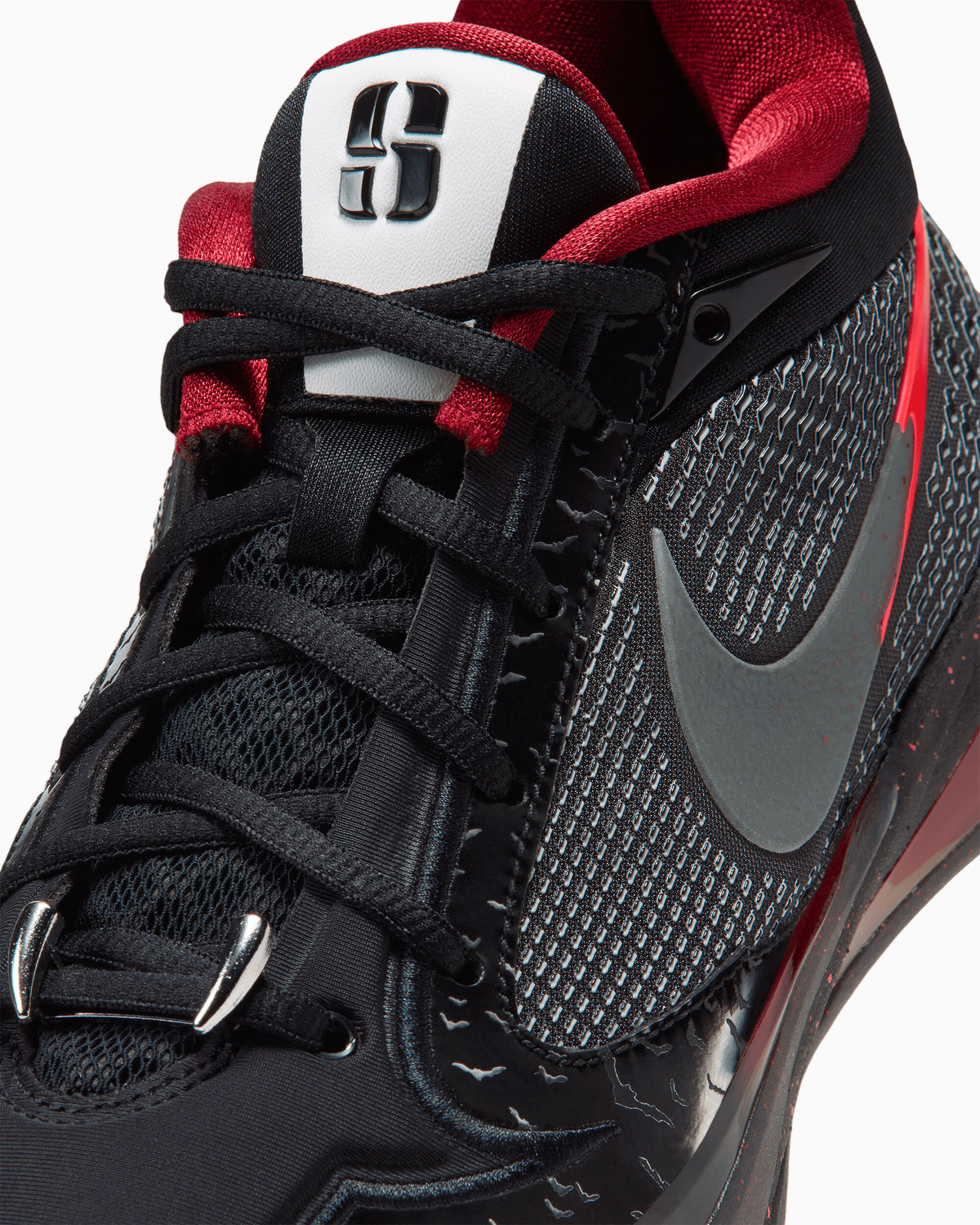 Sneakers Nike Sabrina 4 "Halloween Vampire" - IX7058-001