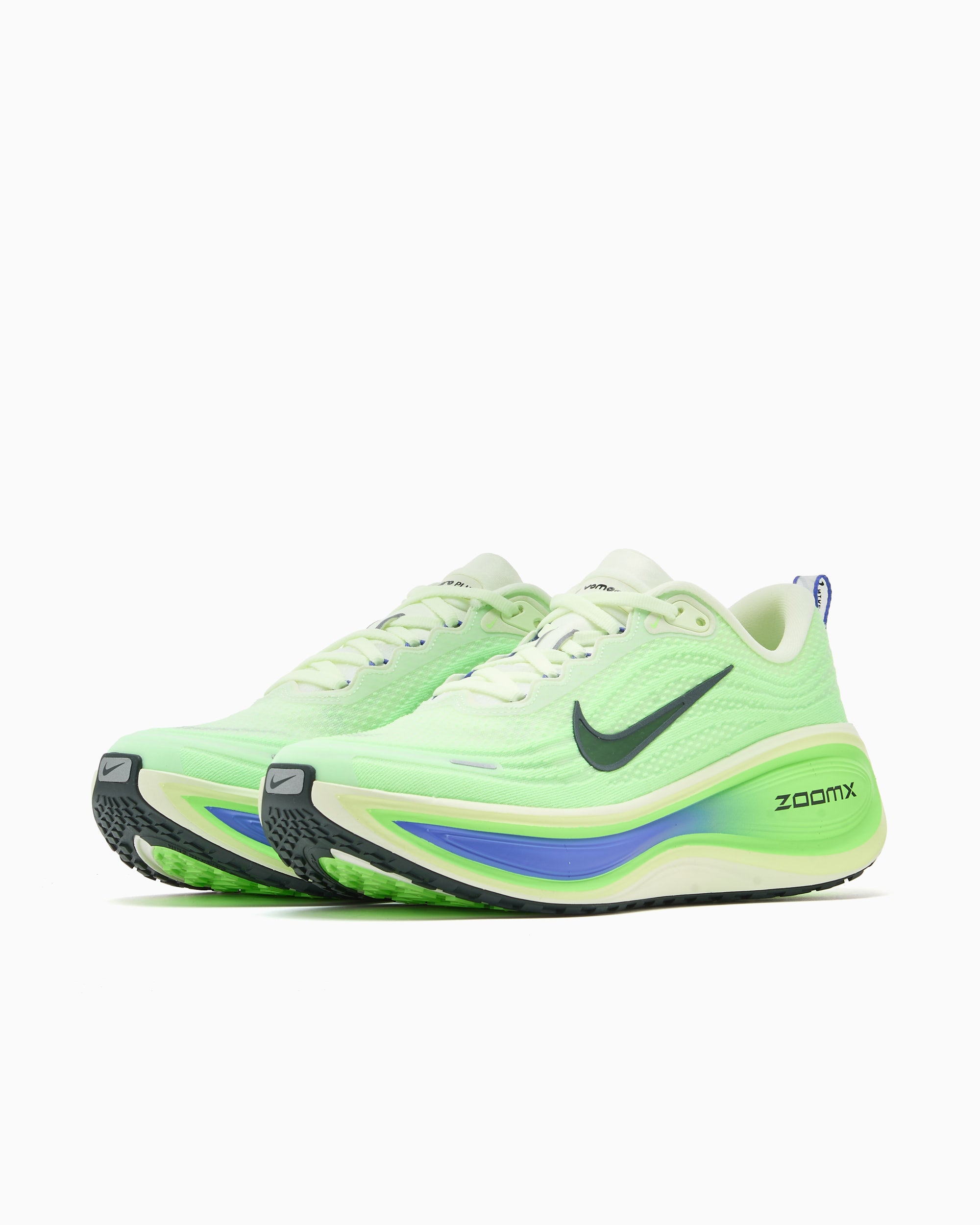 Sneakers Nike Vomero Plus - HV8150-702