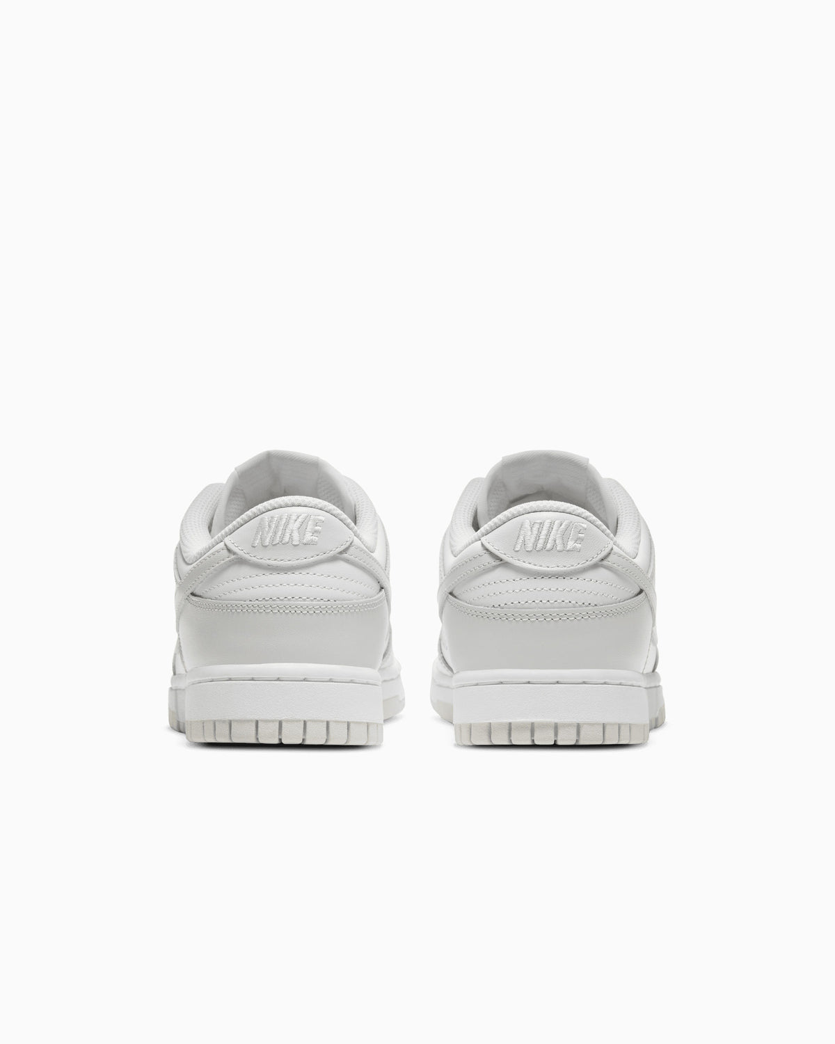 Sneakers Nike Women's Dunk Low "Photon Dust" - DD1503-103