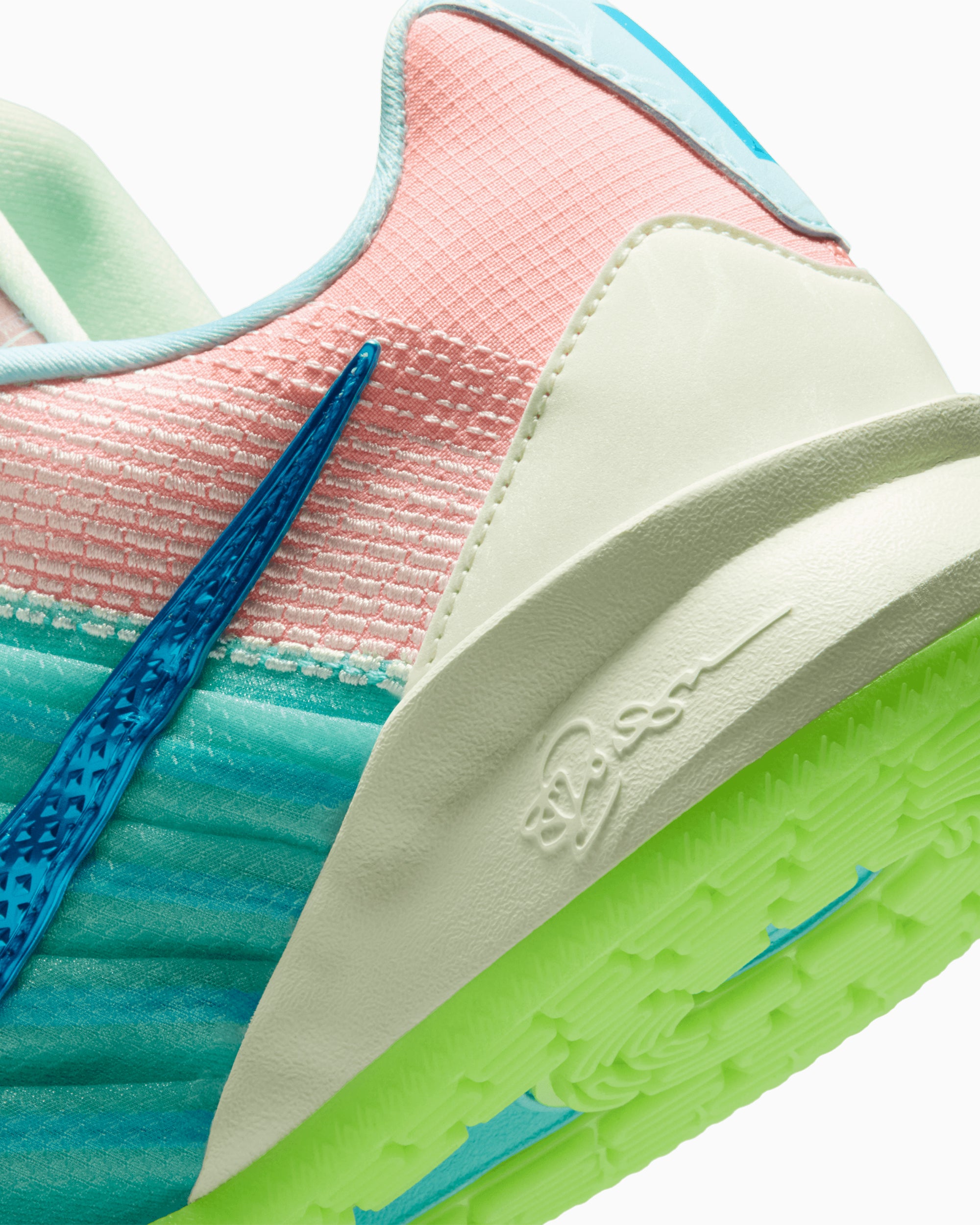 値下げ可 Nike Women’s Sabrina3 “What The?” Nike Women's Sabrina 3 