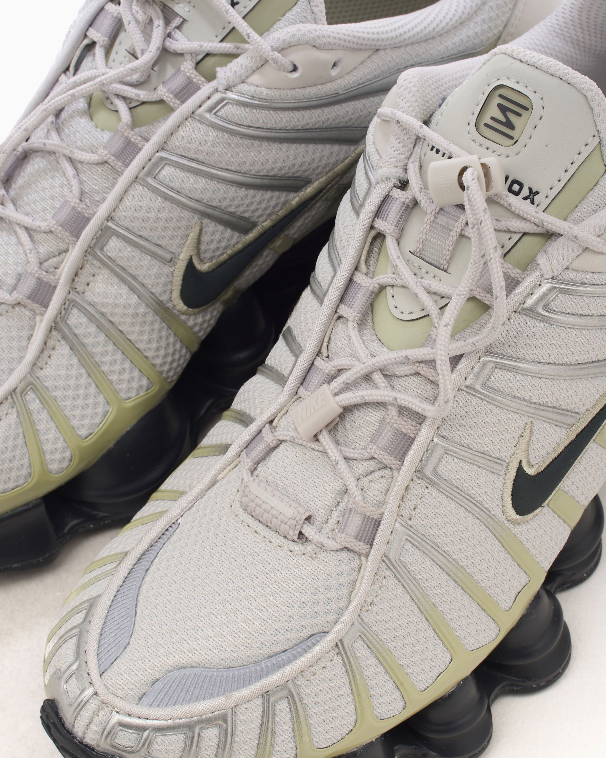 Sneakers Nike Women's Shox TL - FV0939-002