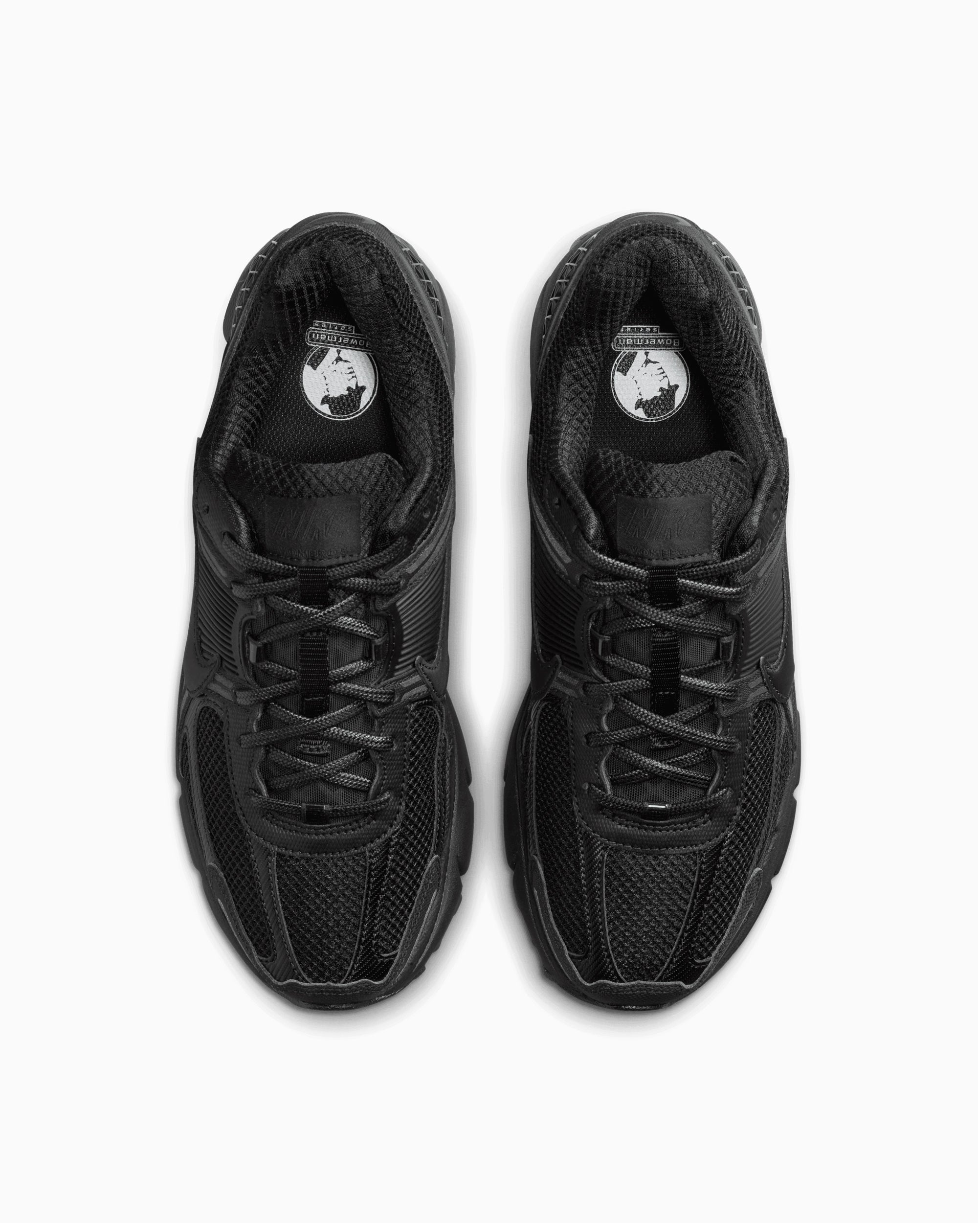 ボ*5様 Nike ブラック テック Nike Zoom Vomero 5 TecTuff® 