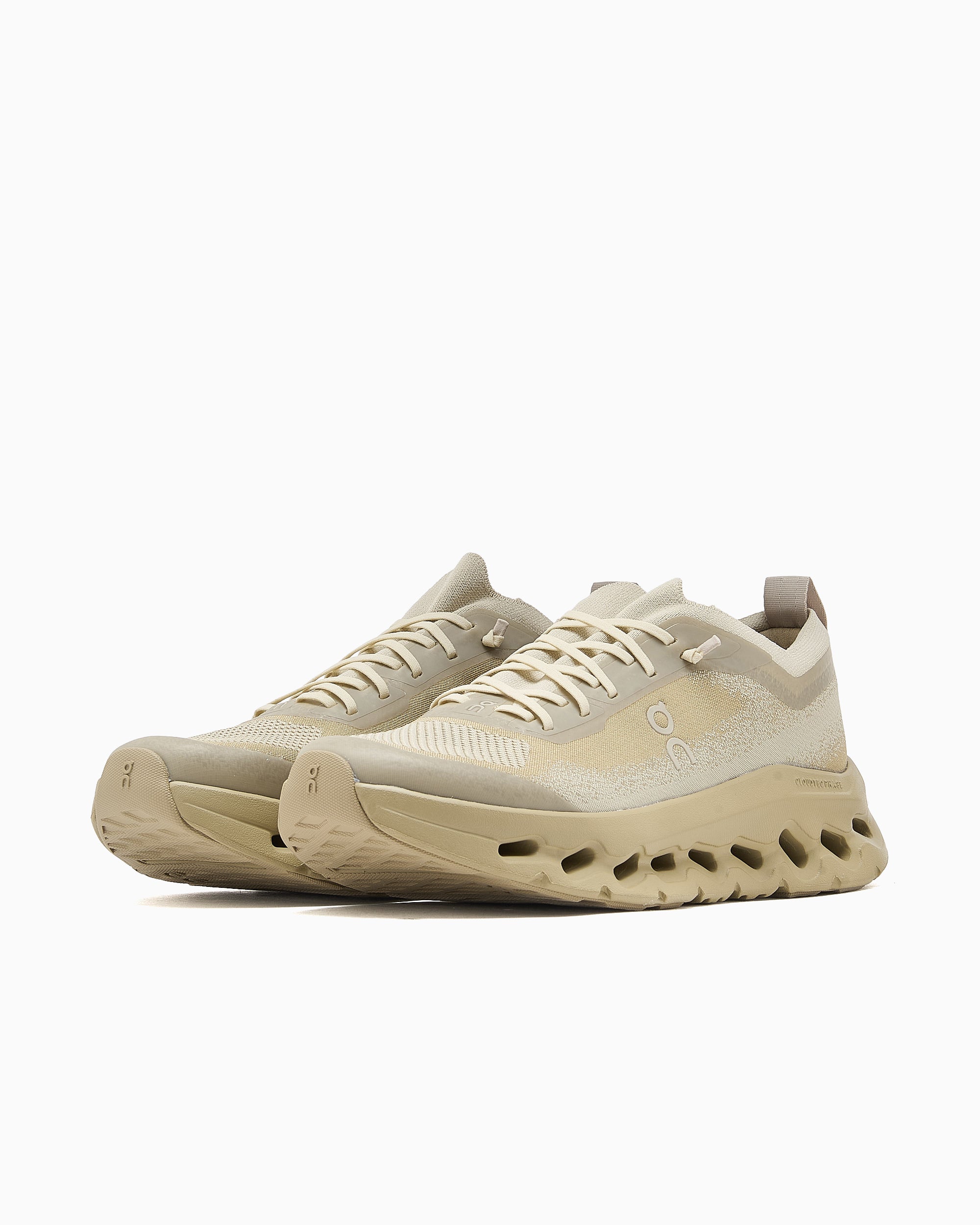 Sneakers On Cloudtilt Moon - 3MF30675274