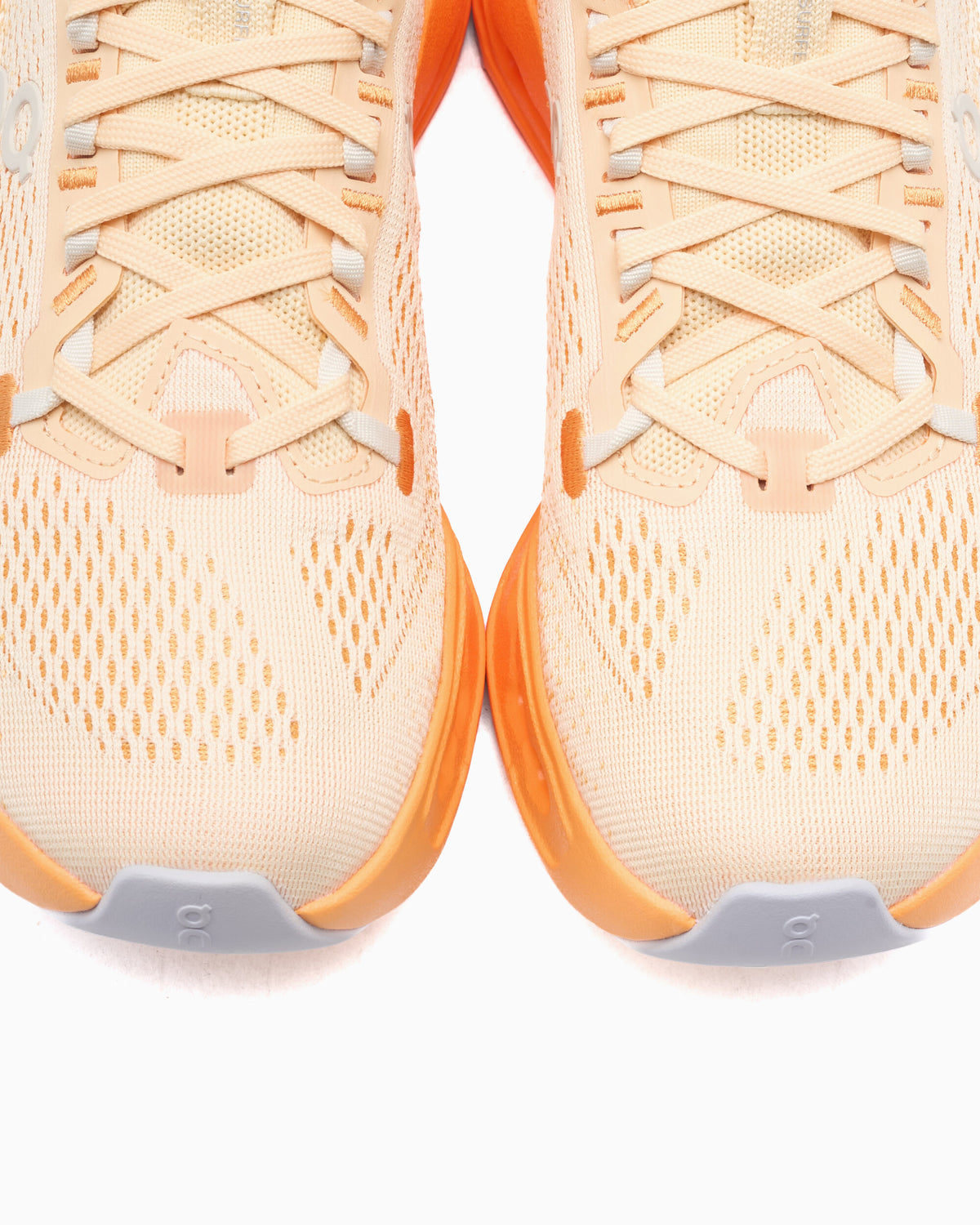 Sneakers On Women's Cloudsurfer Max - 3WF30225156