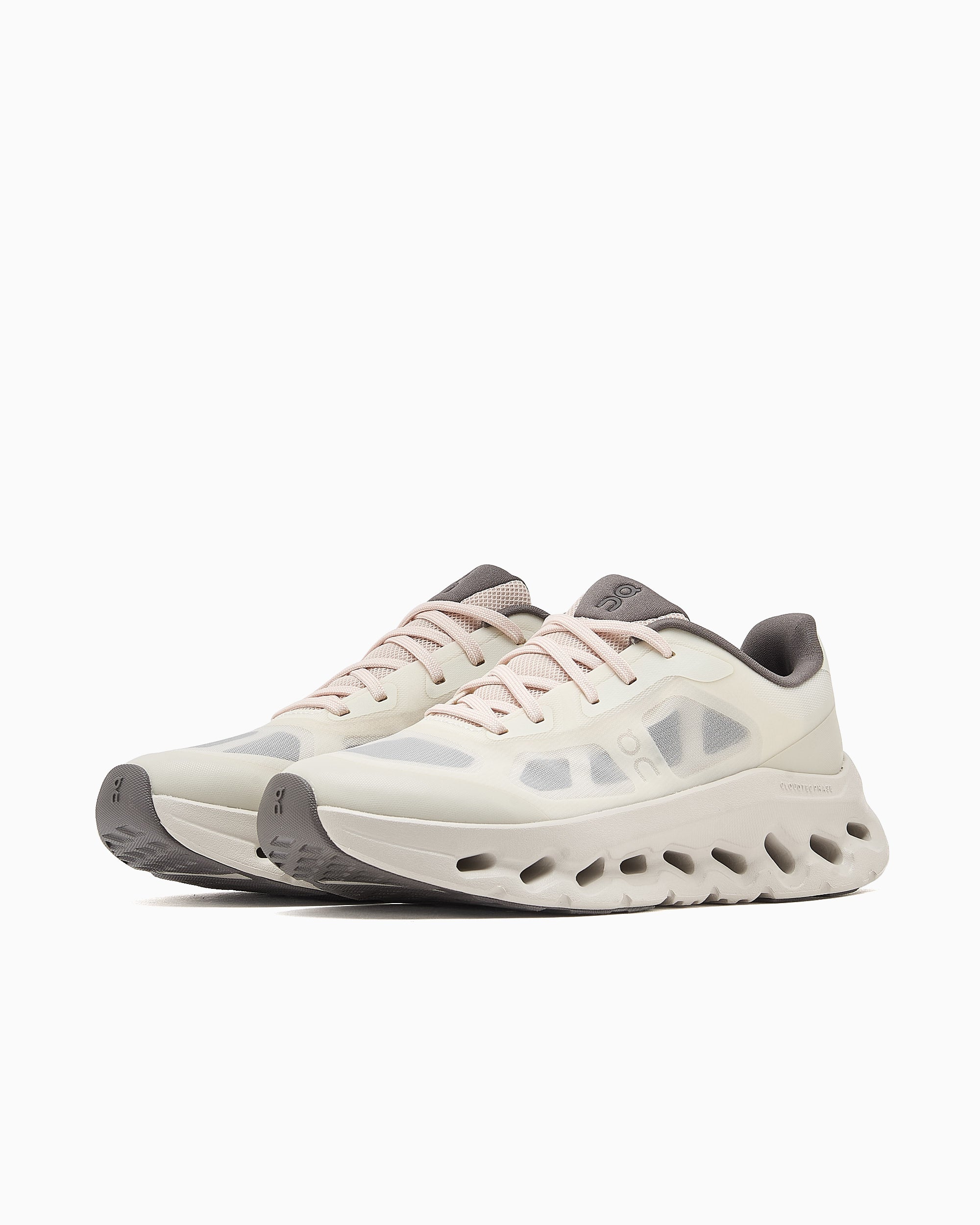 Sneakers On Women's Cloudtilt Remix - 3WG10243147