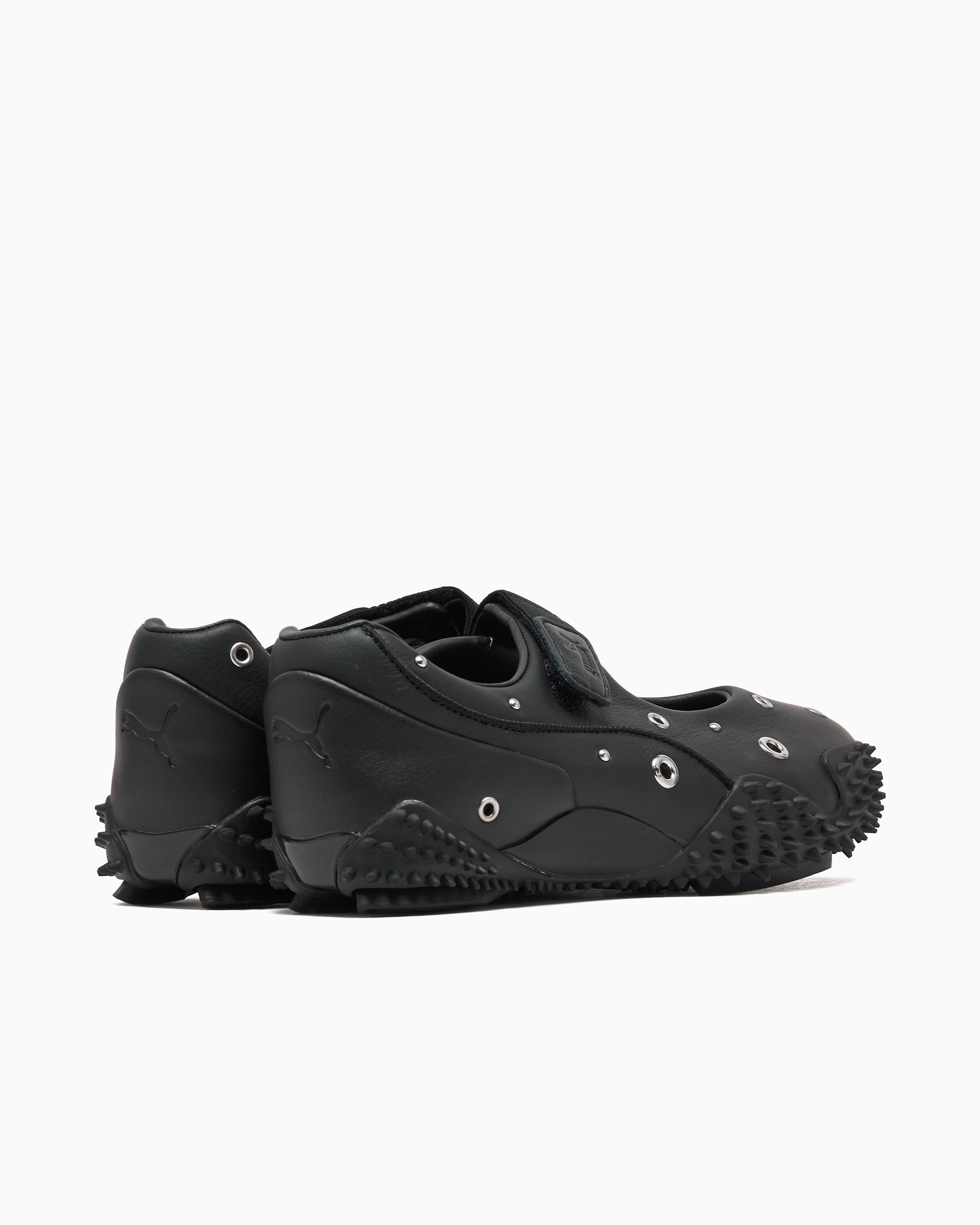Puma Women's Mostro Fey Studs