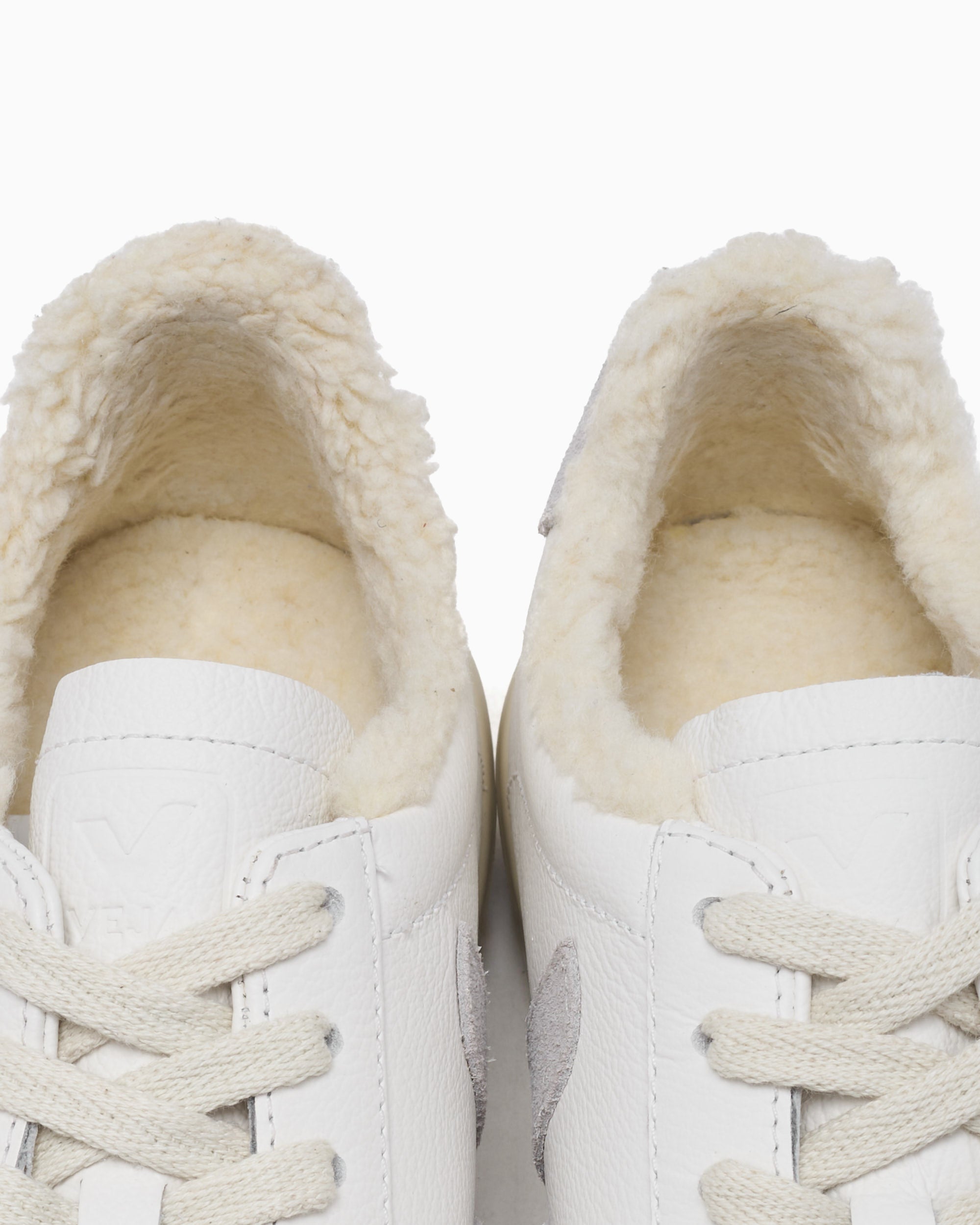 Sneakers Veja Women's Campo Winter - CW0520571A