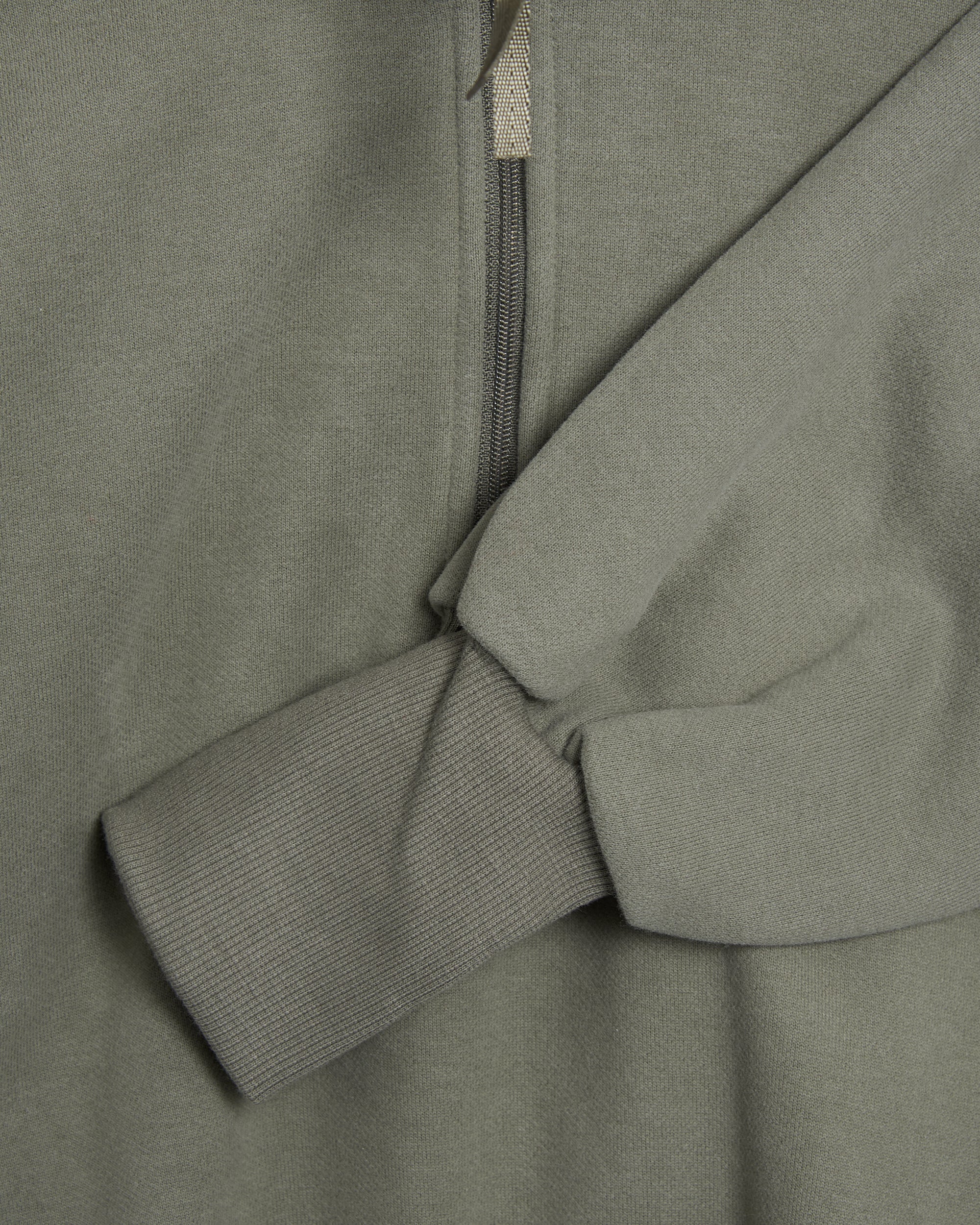 Sweatshirts adidas Originals x Moon Boot LEGGRN Crop Women's Half Zip Sweatshirt - JM1101