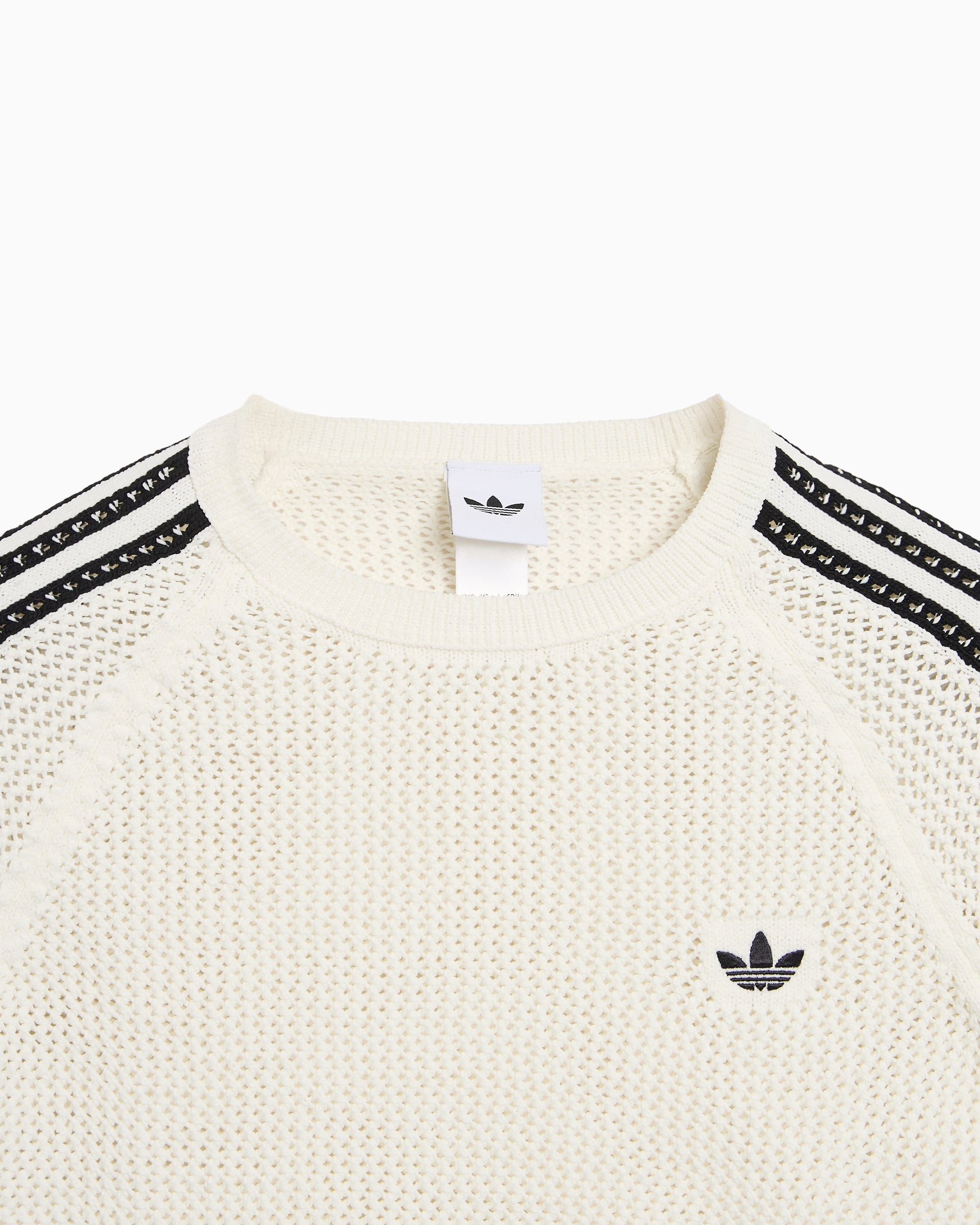 T-Shirts adidas Originals Knitted Crochet Cali Logo Crop Women's T-Shirt - KE0200