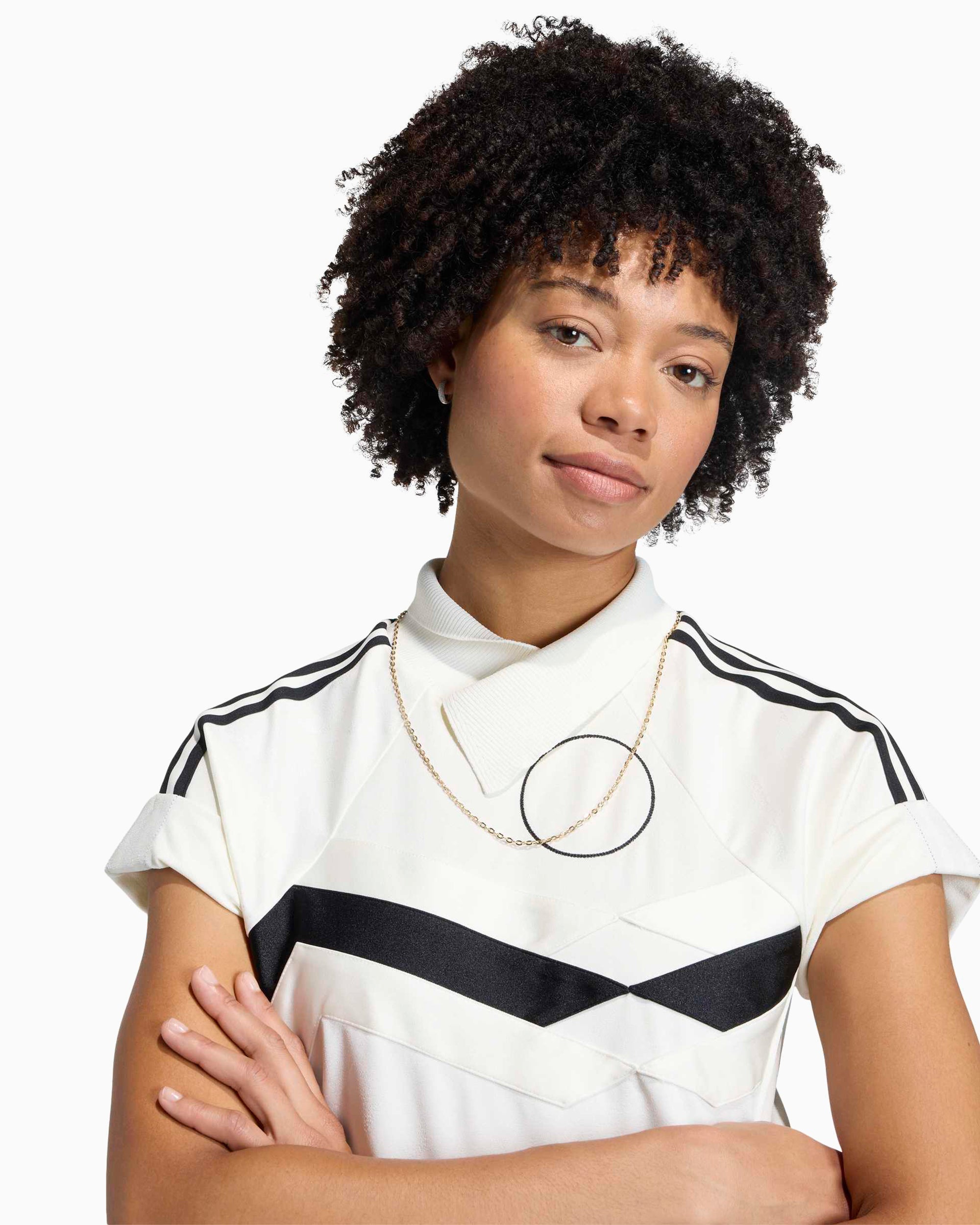 T-Shirts adidas Originals Reconstructed Logo Slim Women's T-Shirt - KC6531