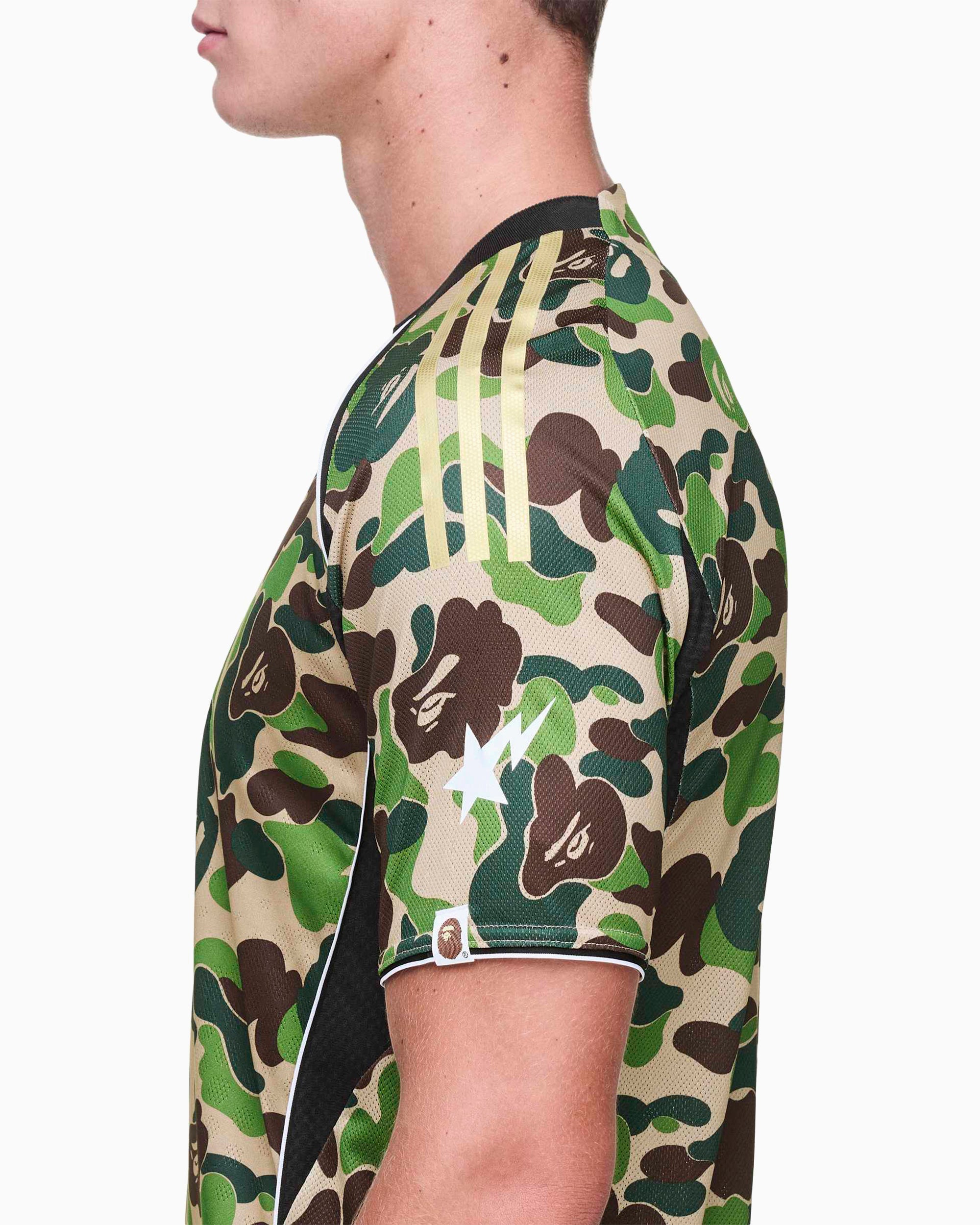 BAPE × adidas カモ ゲームシャツ S Jersey T-Shirt com gráfico Slim adidas Originals x BAPE Football para