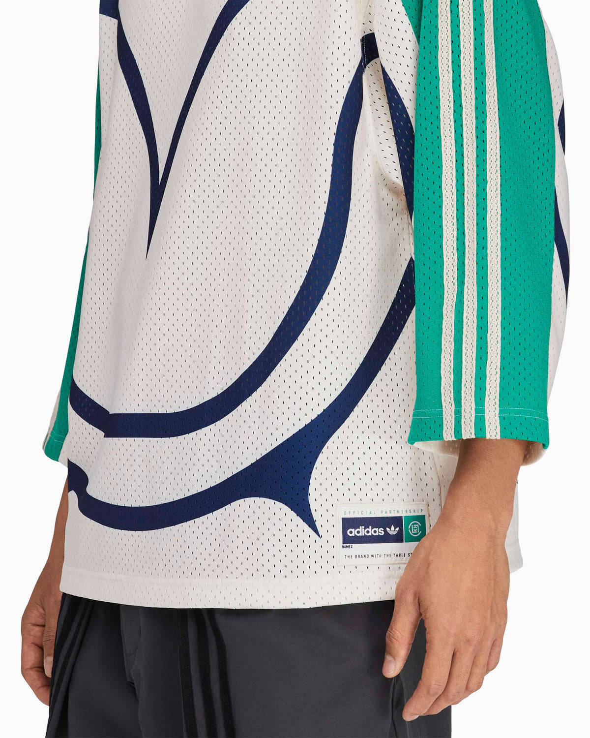 T-Shirts adidas Originals x CLOT Hockey Graphic Half-Sleeved Relaxed Unisex Jersey T-Shirt - KG4280