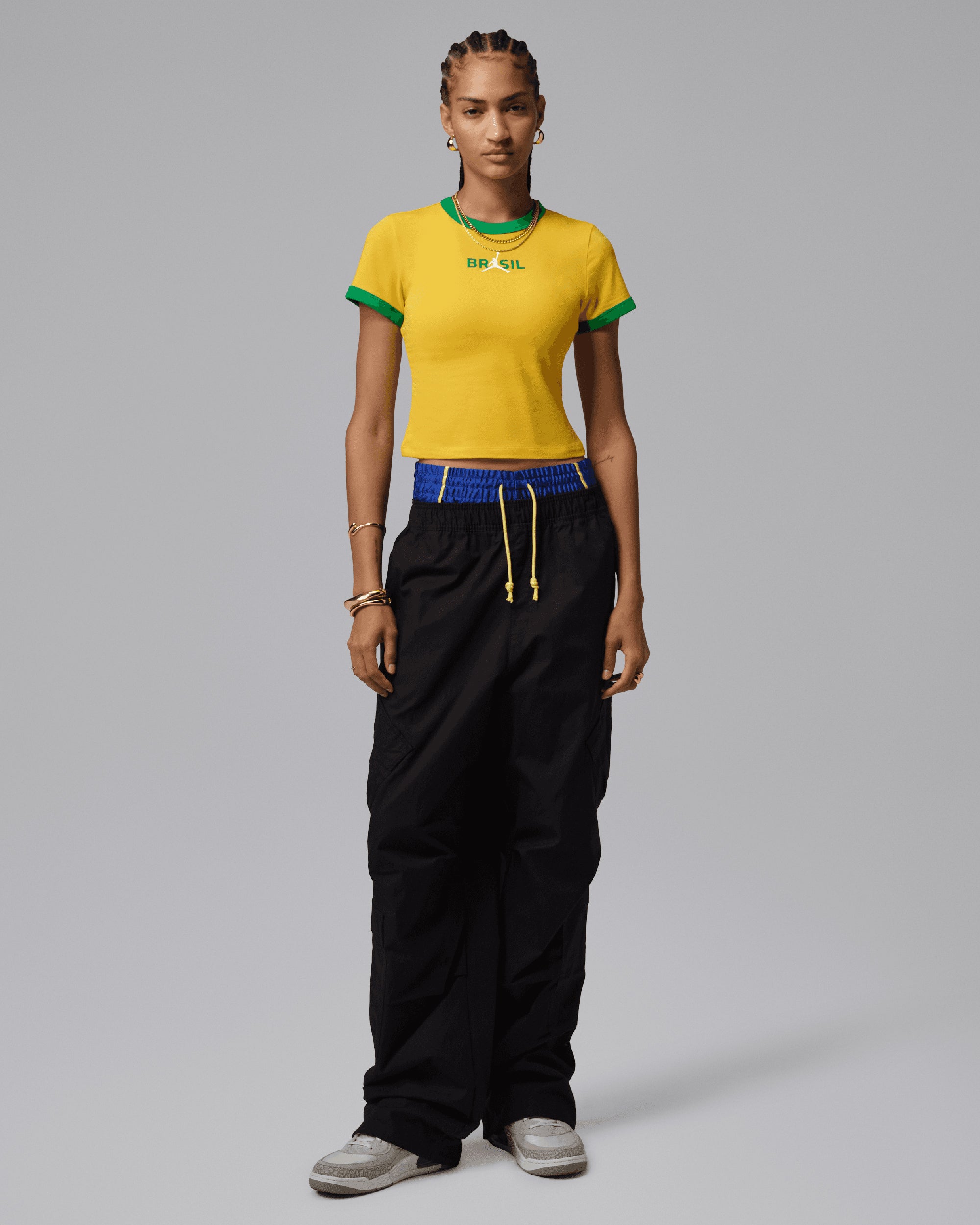T-Shirts Jordan Brasil Logo Crop Women's T-Shirt - IF3926-741