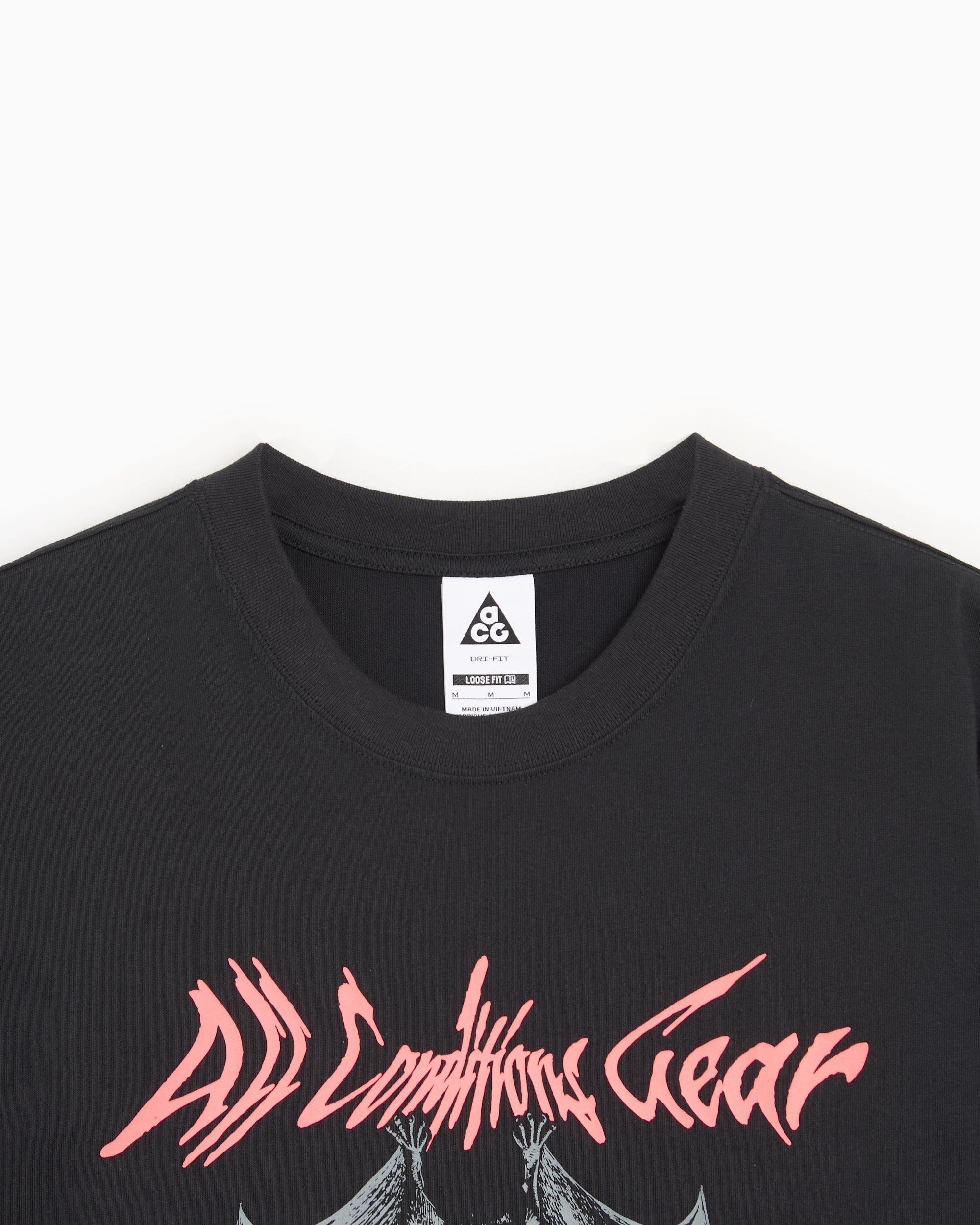 T-Shirts Nike ACG Dri-FIT "Bats" Graphic Men's T-Shirt - IH1312-010