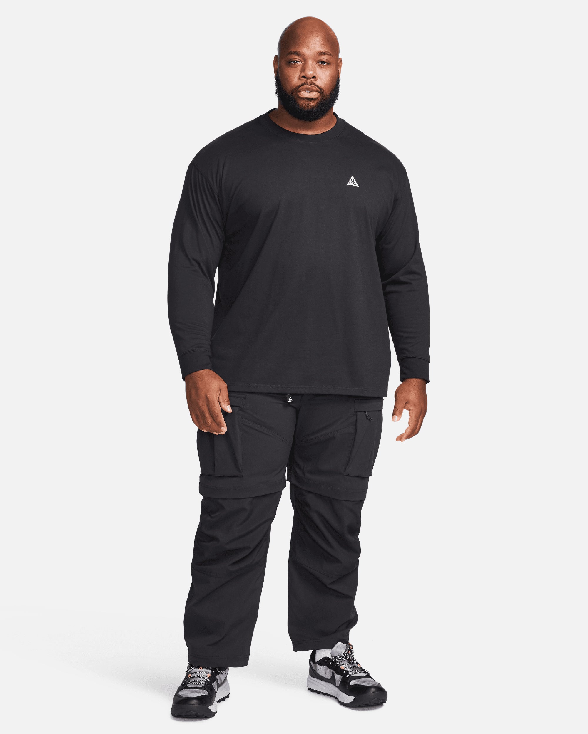 T-Shirts Nike ACG Logo Long-Sleeved Relaxed Men's T-Shirt - FQ3738-010