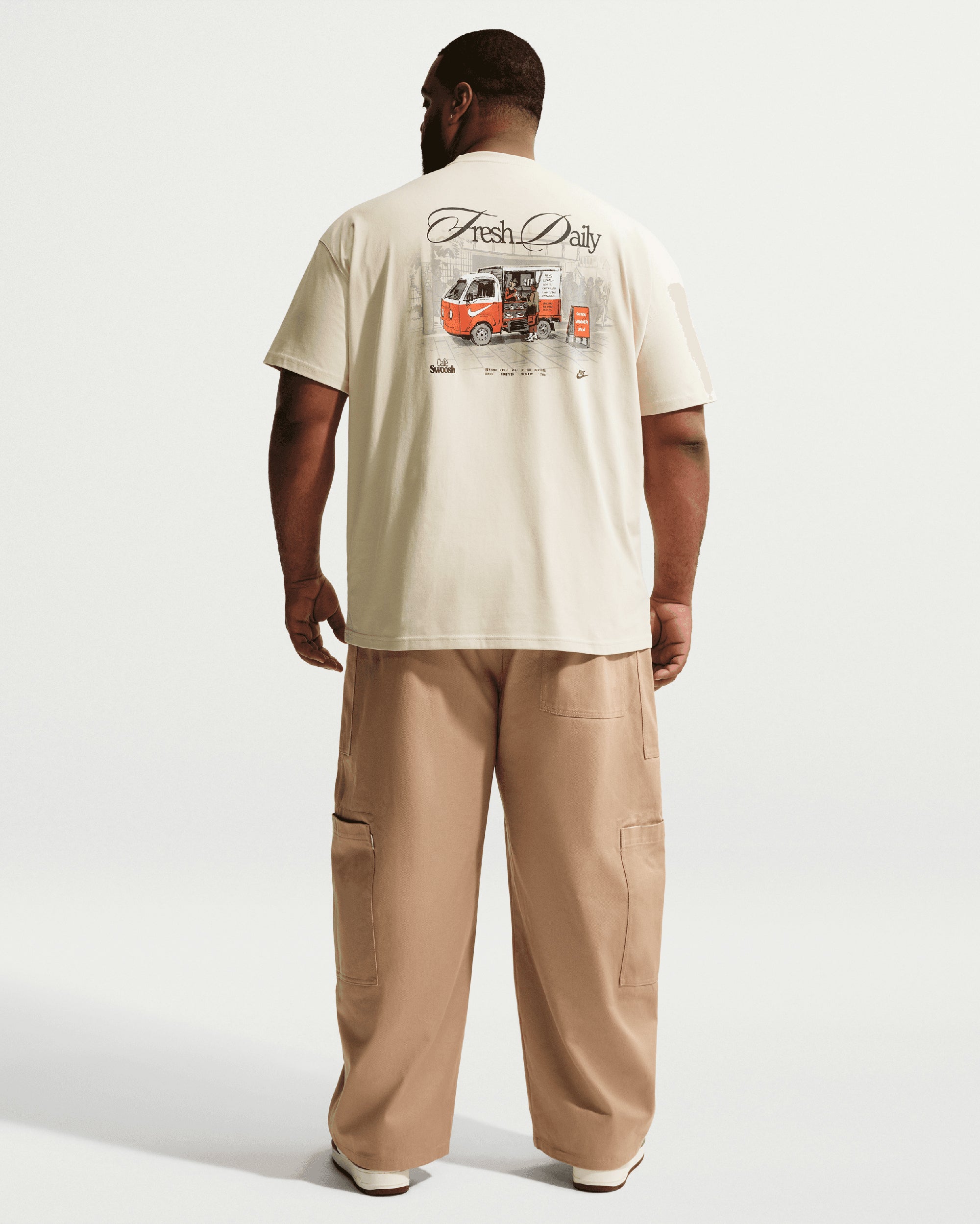 T-Shirts Nike Sportswear Graphic Relaxed Men's T-Shirt - IH1157-229