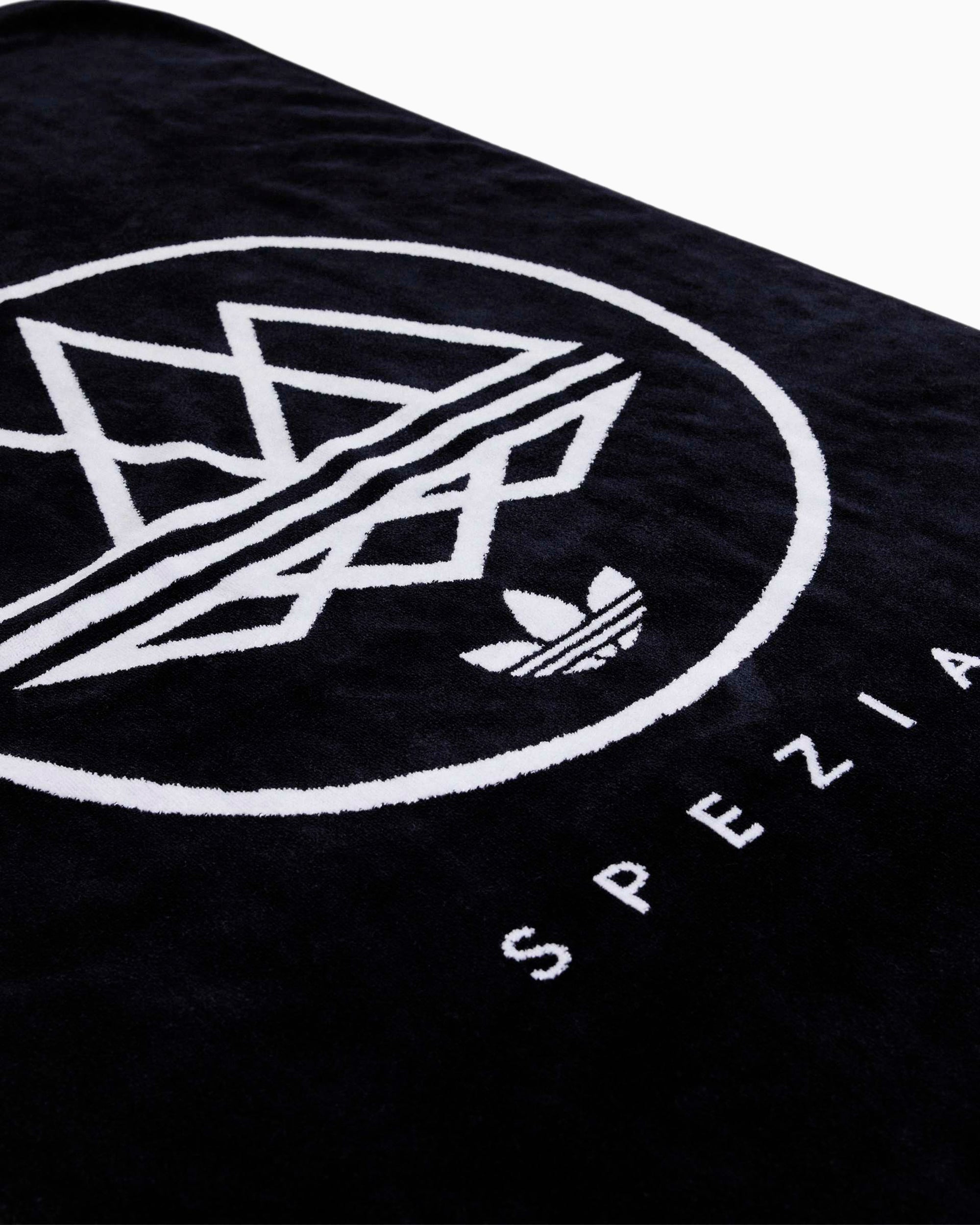Towels adidas Originals SPZL Mod Trefoil Towel - KT0798